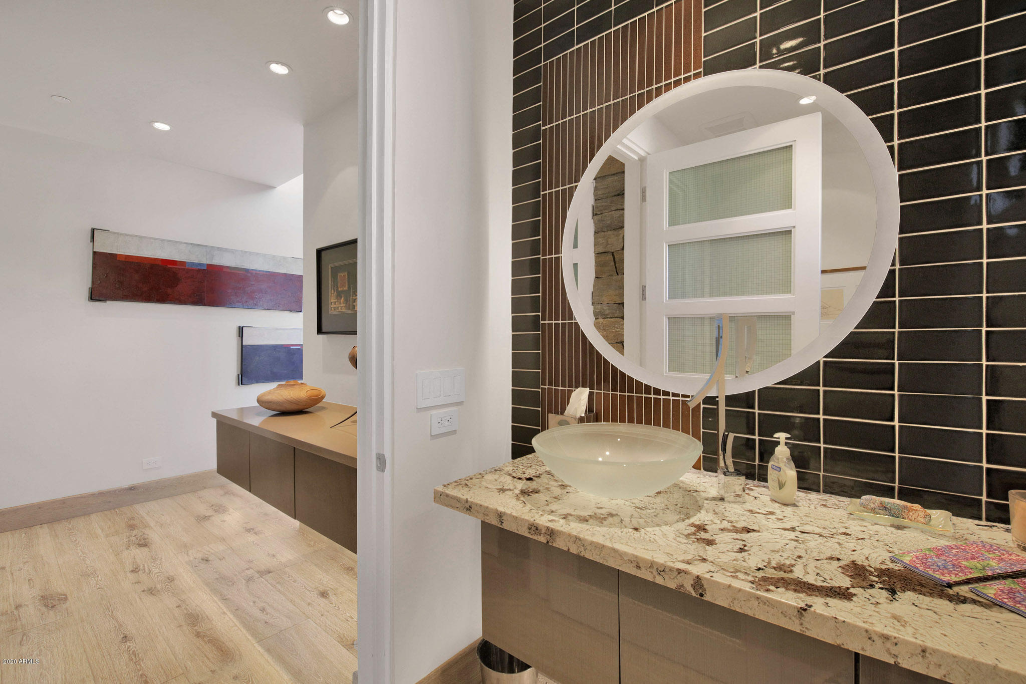 DESERT MOUNTAIN PHASE 3 UNIT 24 VILLAGE SUNSET CAN - Residential