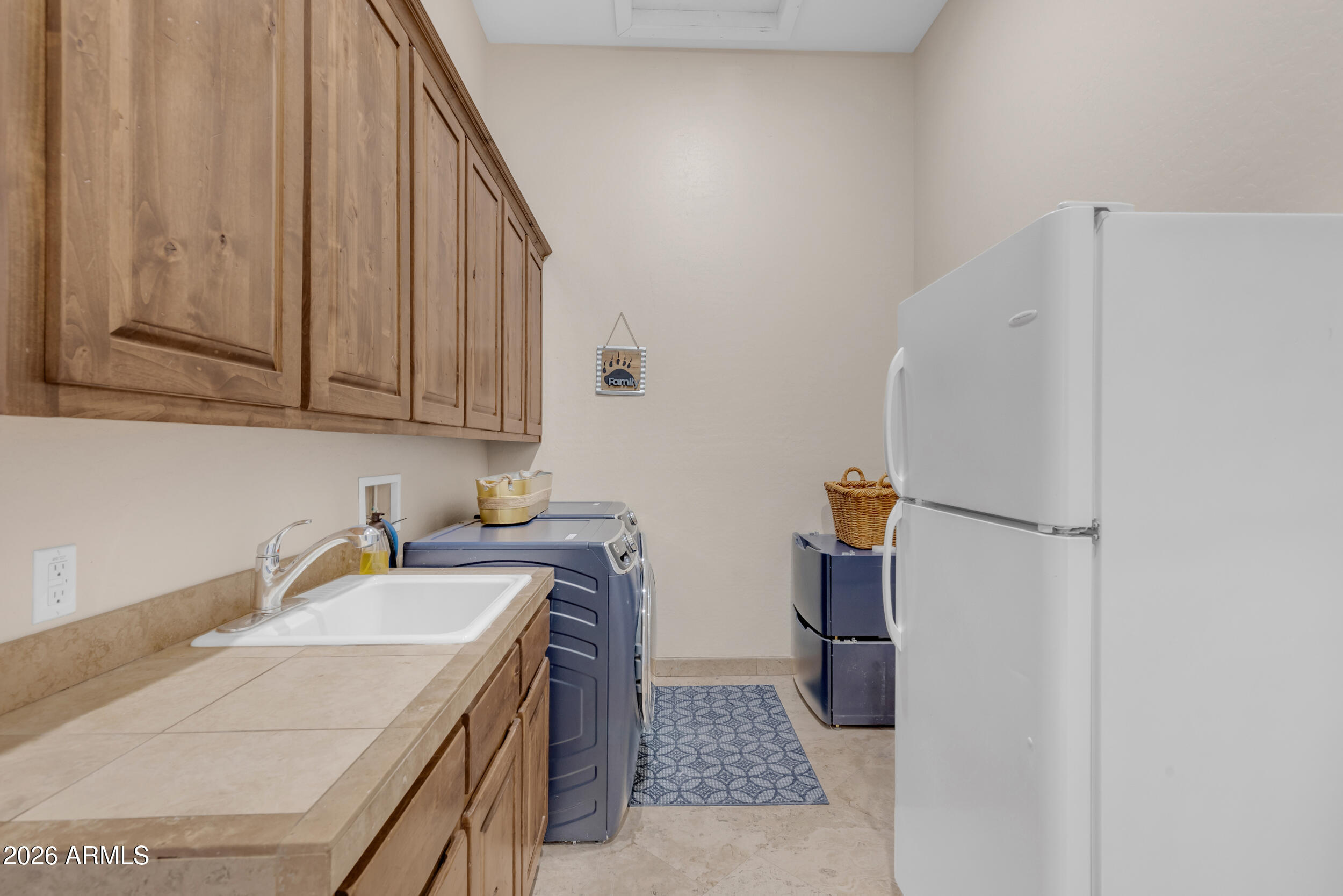 SOUTHWEST DESERT ESTATES - Residential