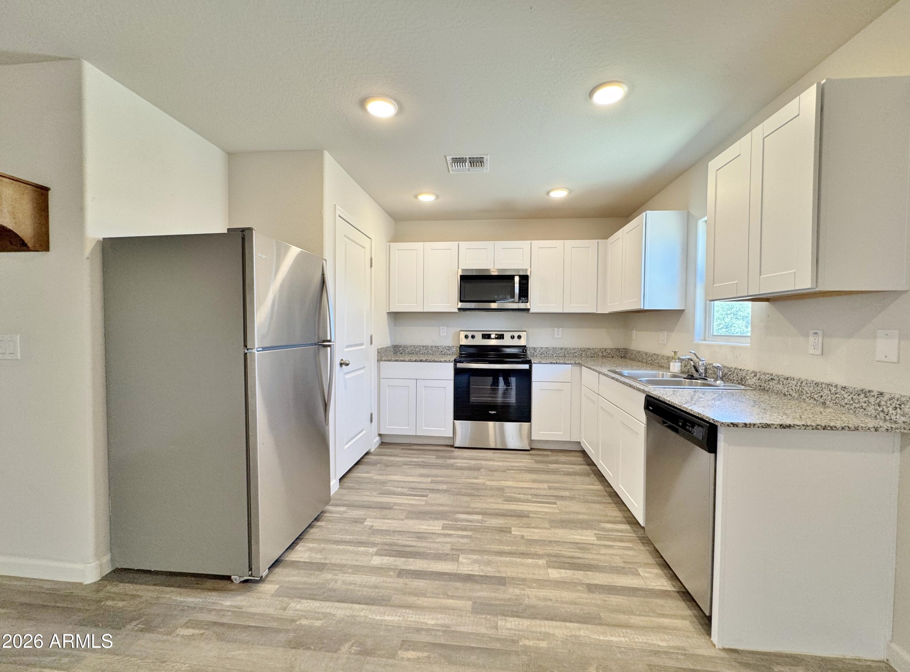 AMD ARIZONA CITY UNIT FIVE - Residential