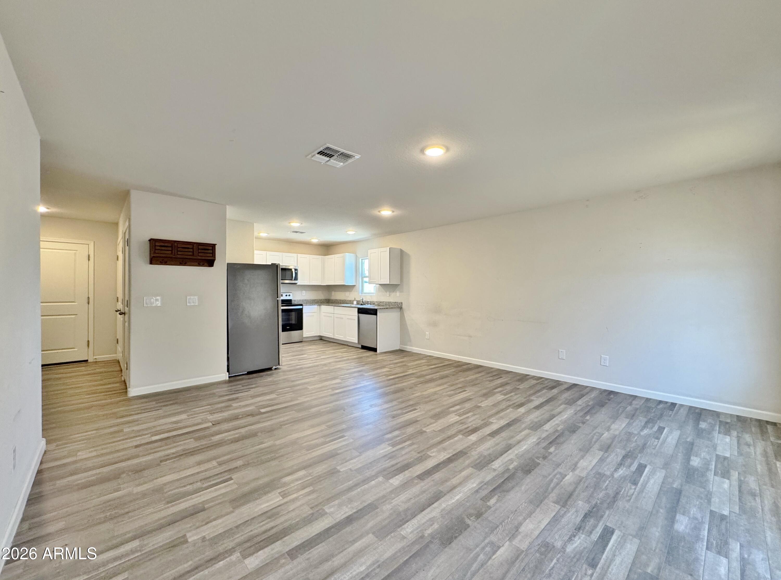 AMD ARIZONA CITY UNIT FIVE - Residential