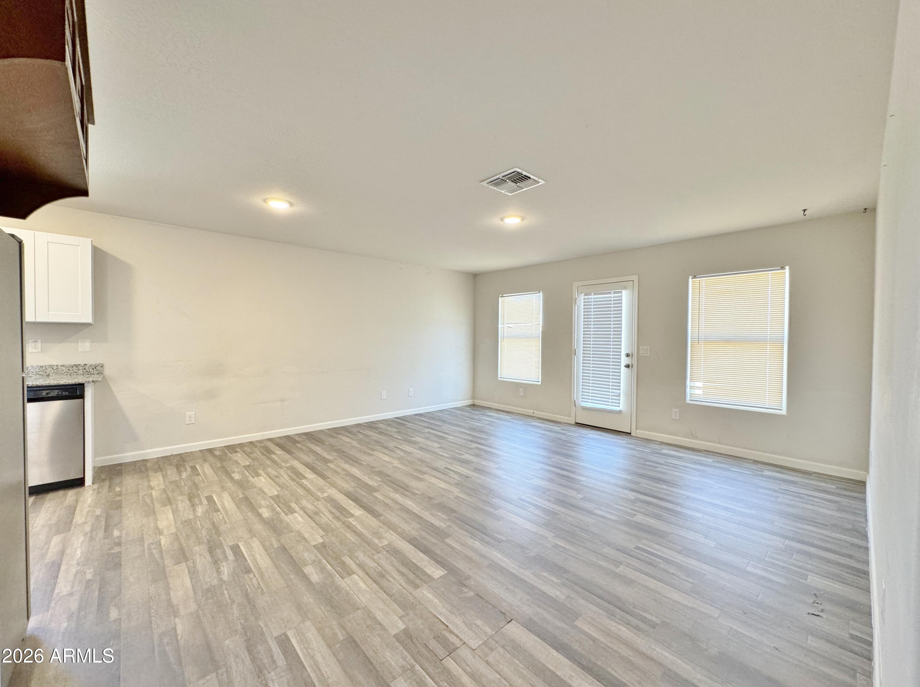 AMD ARIZONA CITY UNIT FIVE - Residential