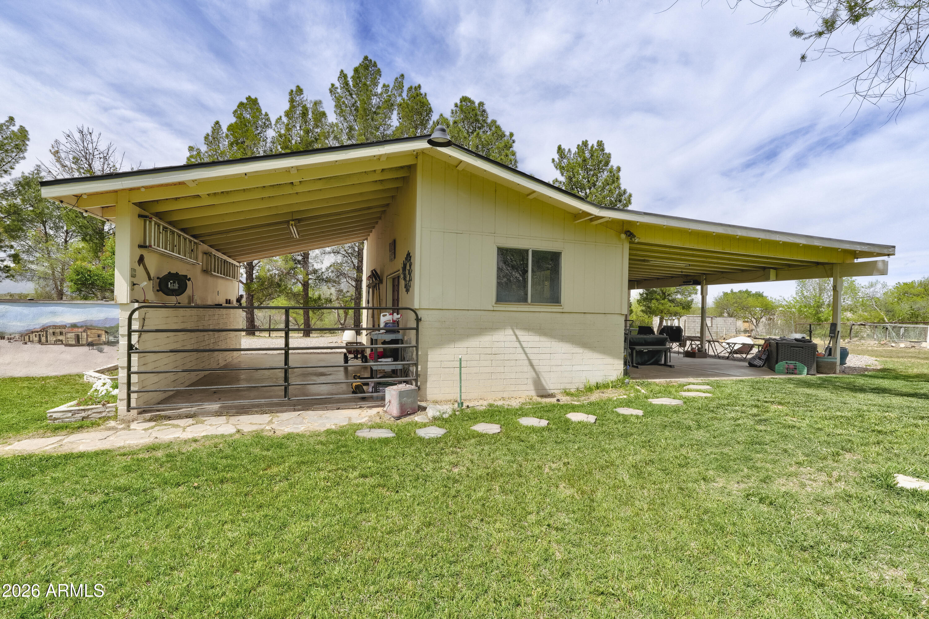 OAK CREEK ESTATES - Residential
