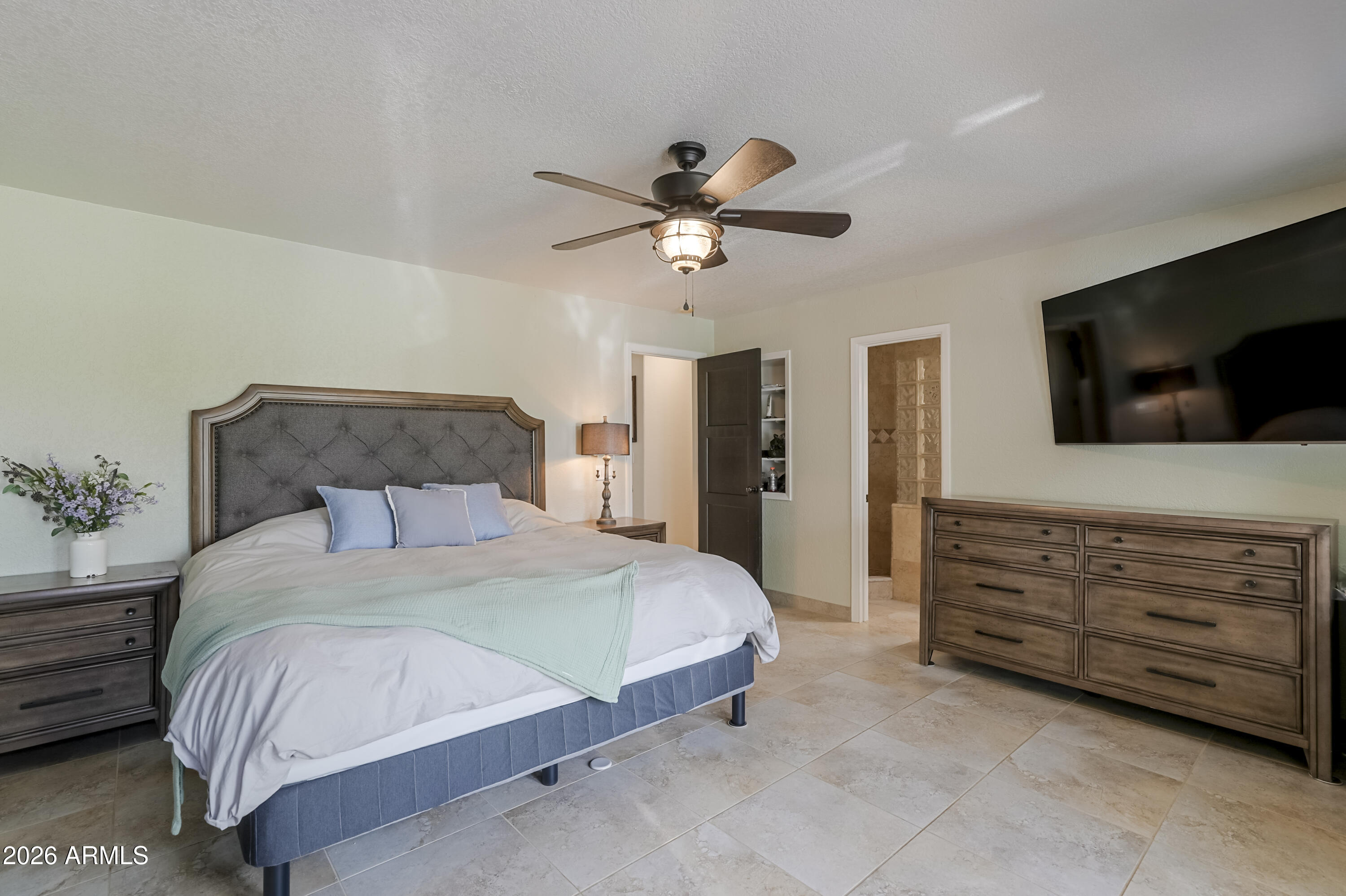 OAK CREEK ESTATES - Residential