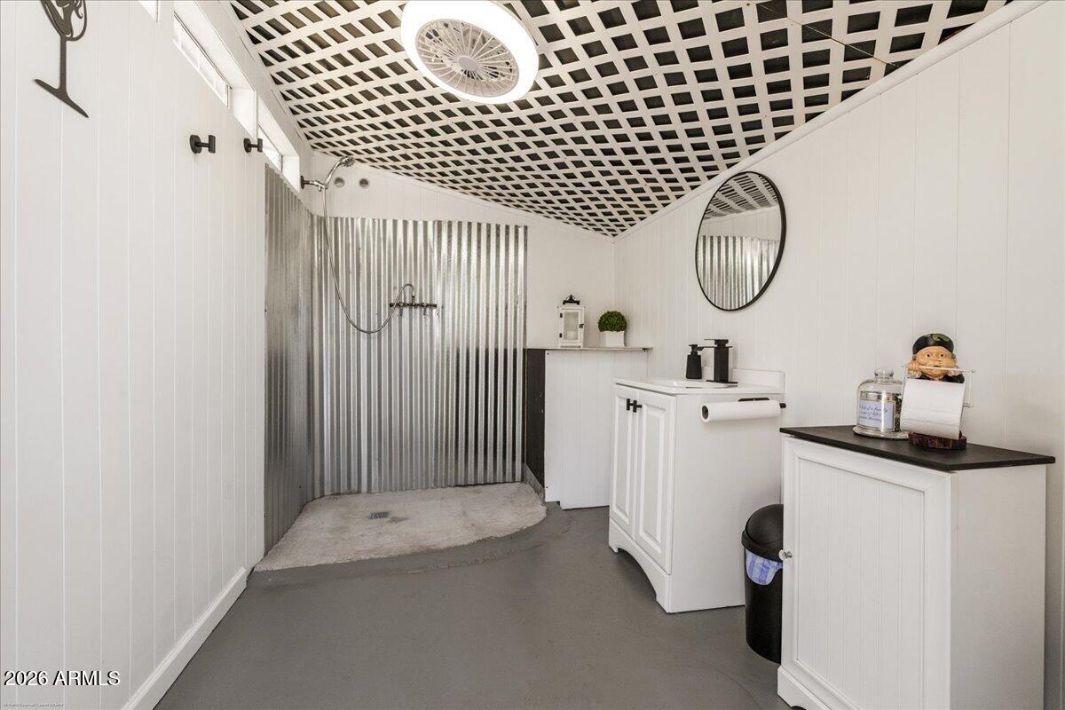 metes and bounds - Residential