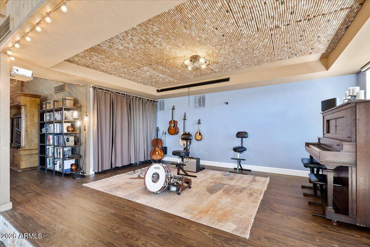 metes and bounds - Residential