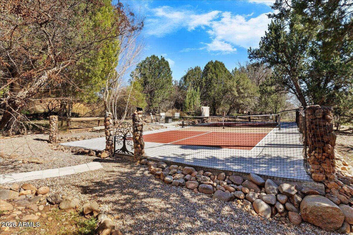 metes and bounds - Residential