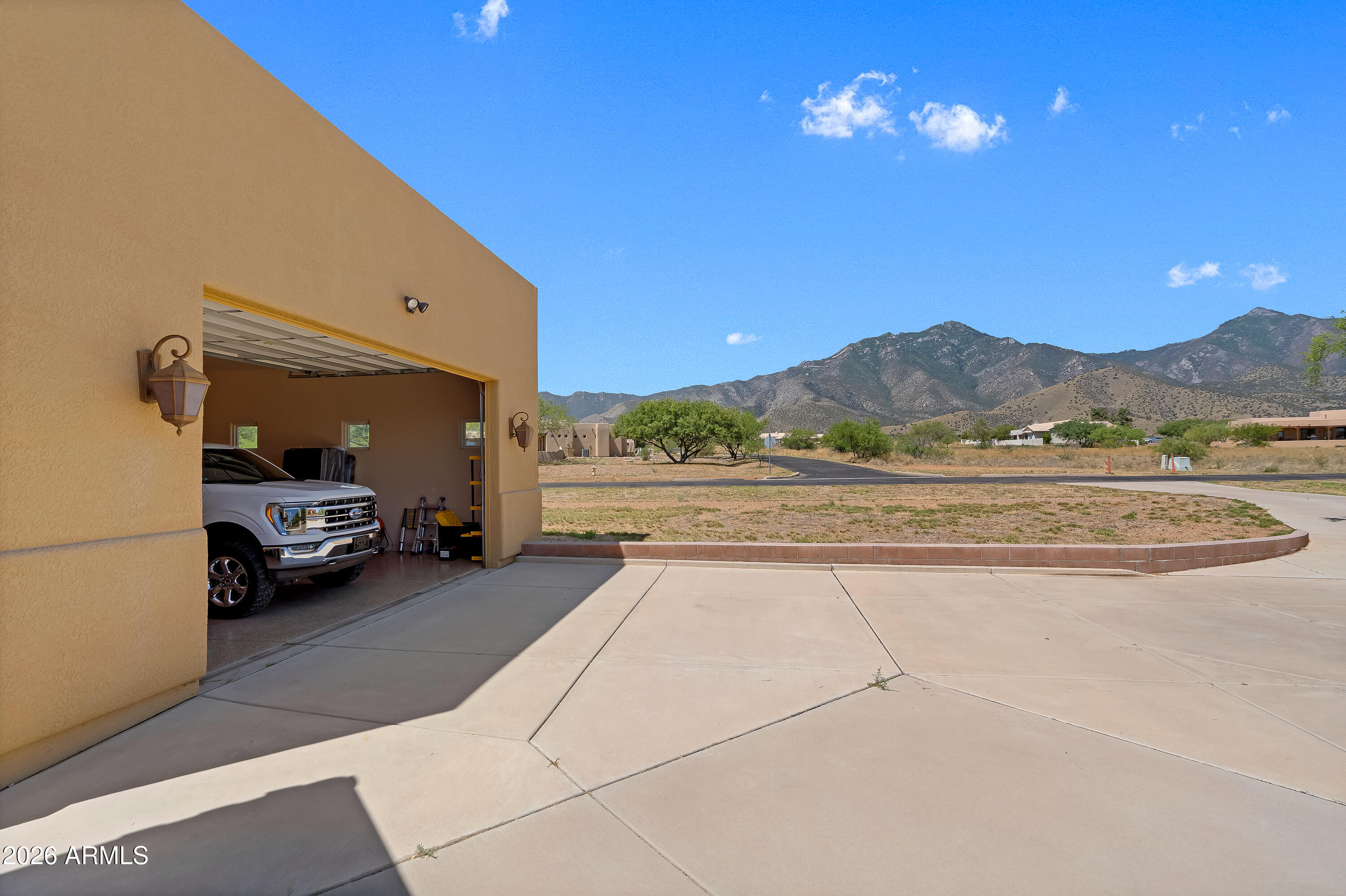VISTA DEL ORO - Residential