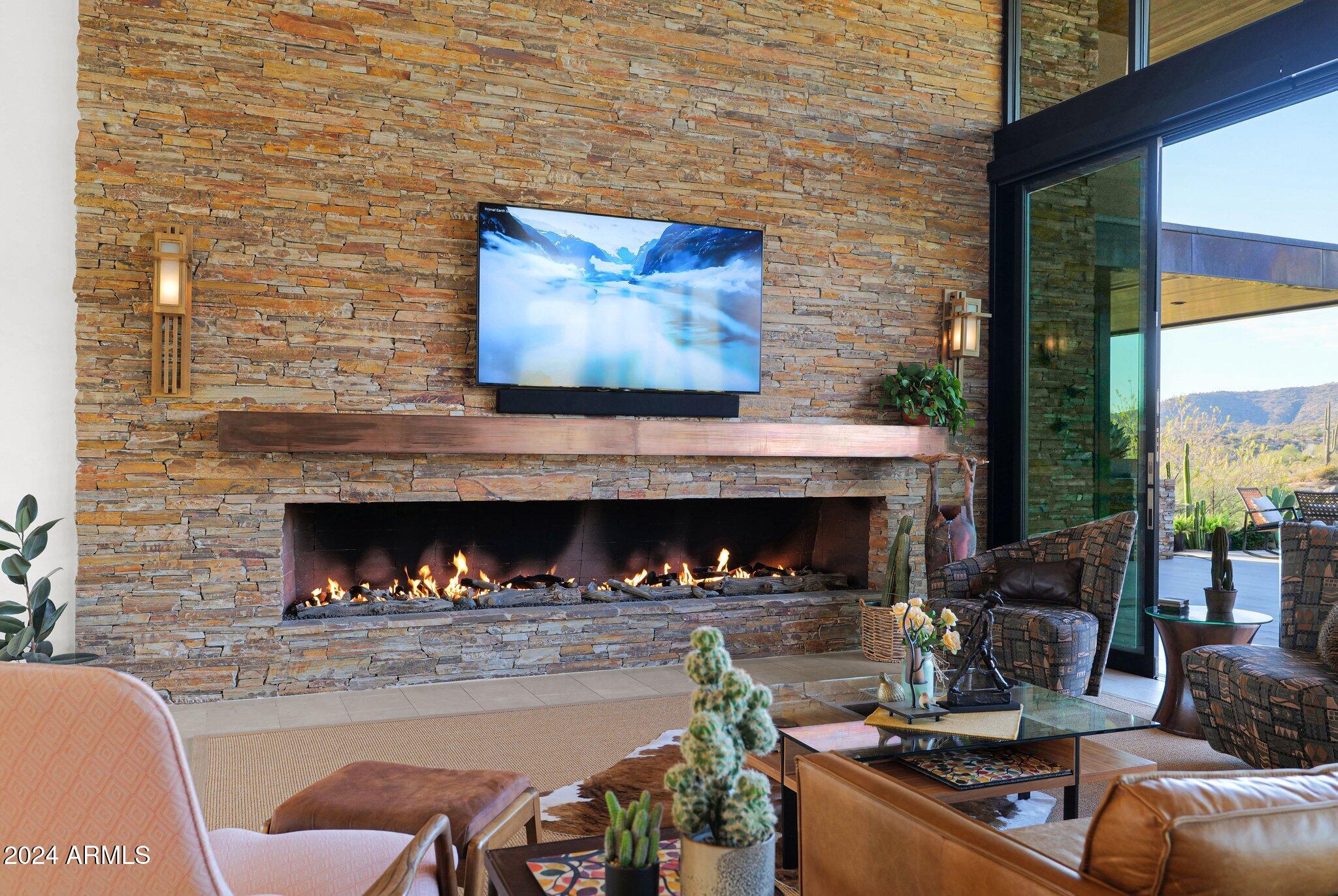 DESERT MOUNTAIN - Residential