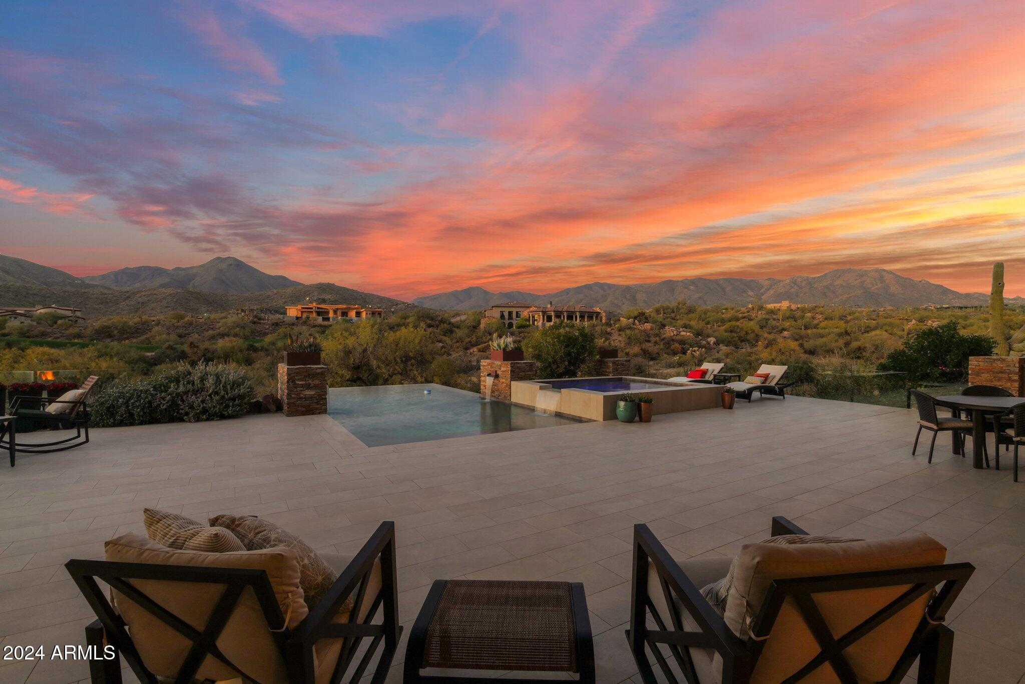 DESERT MOUNTAIN - Residential