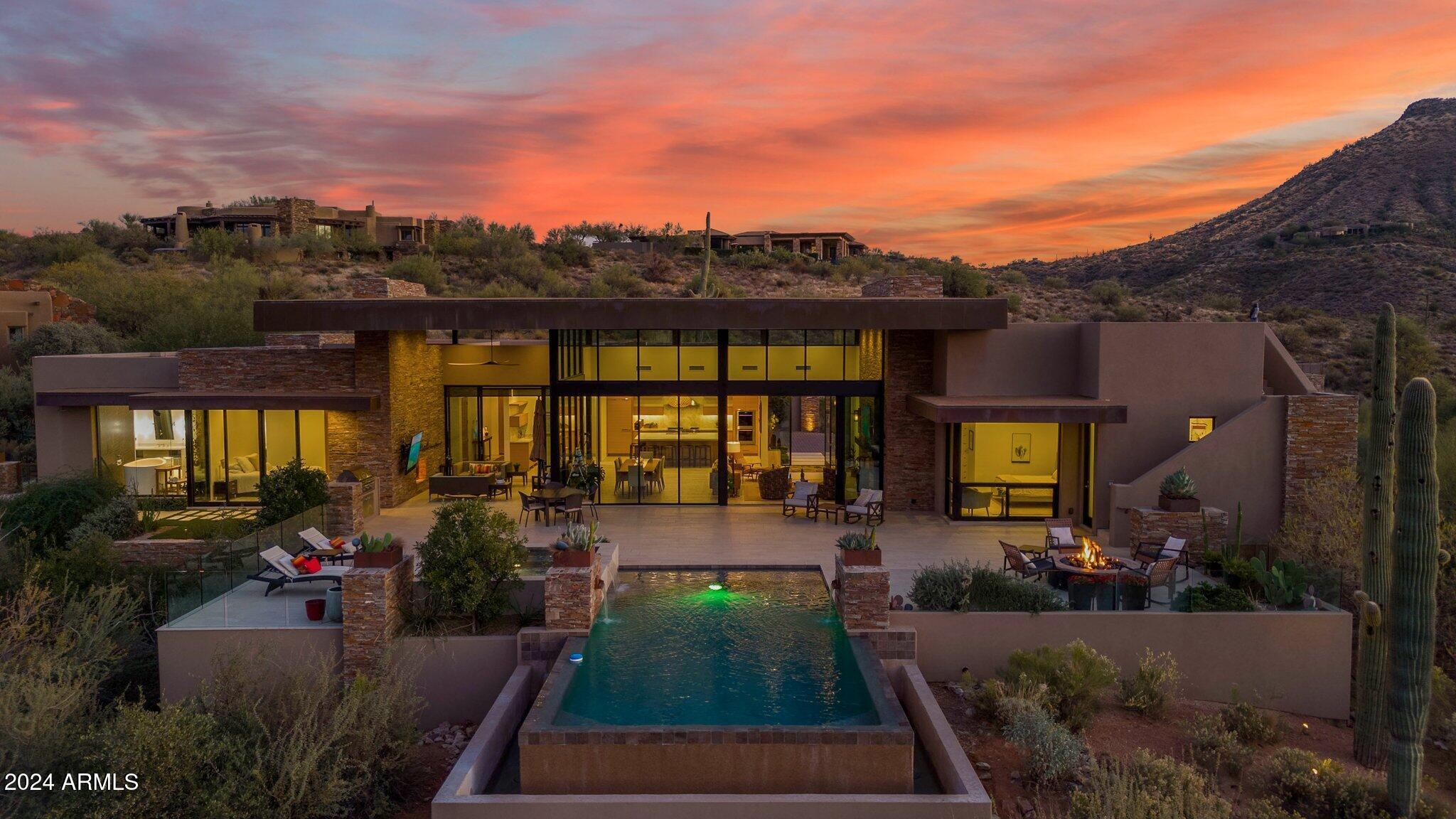 DESERT MOUNTAIN - Residential