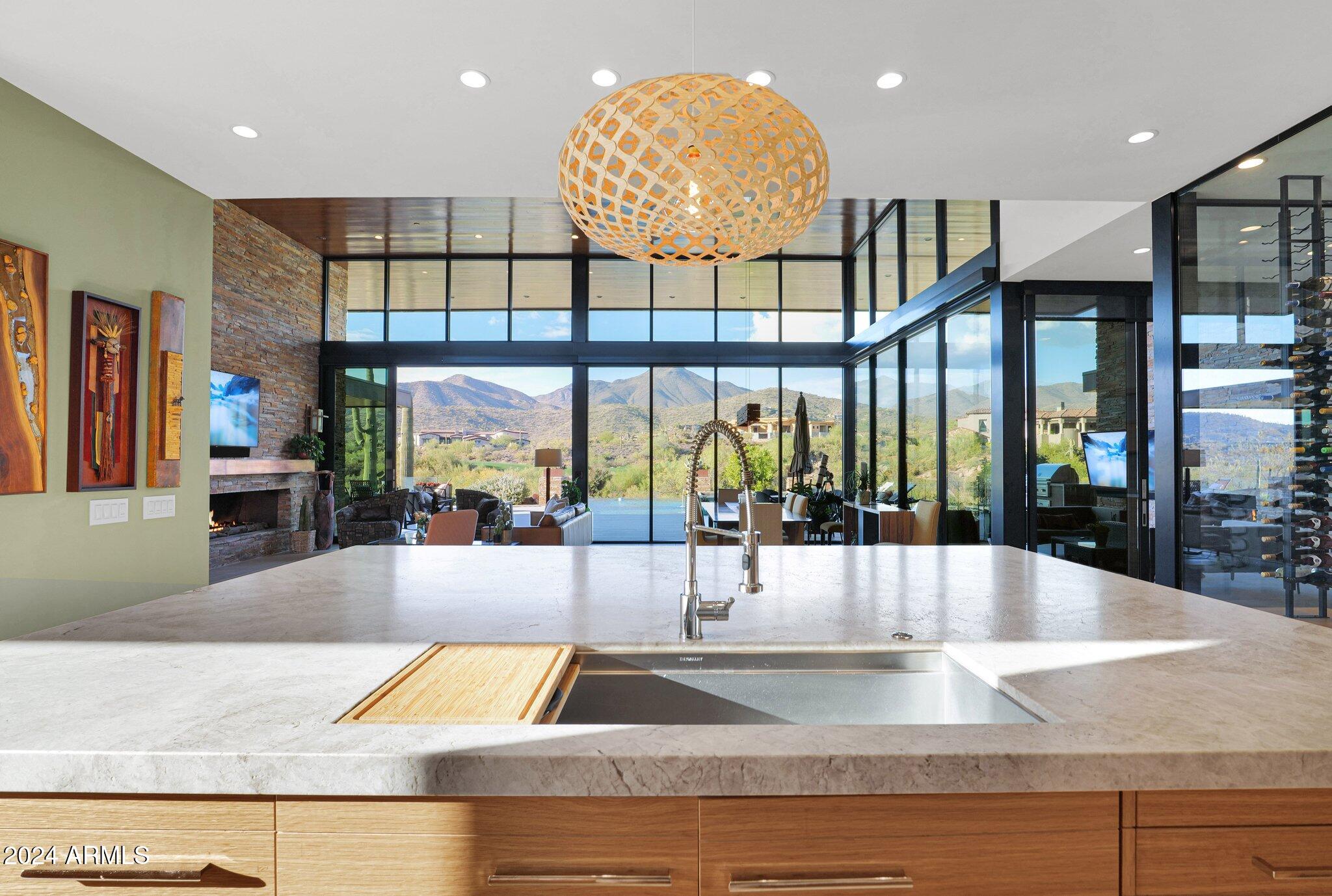 DESERT MOUNTAIN - Residential