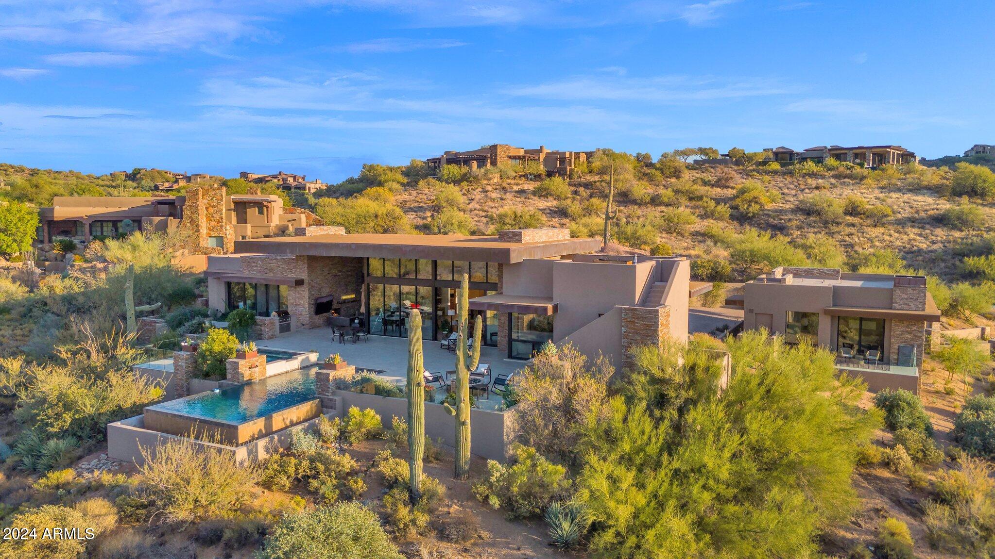 DESERT MOUNTAIN - Residential