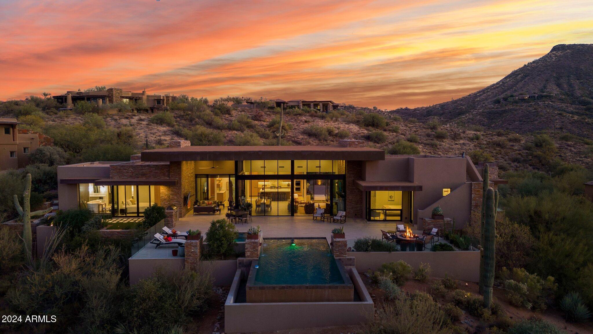 DESERT MOUNTAIN - Residential