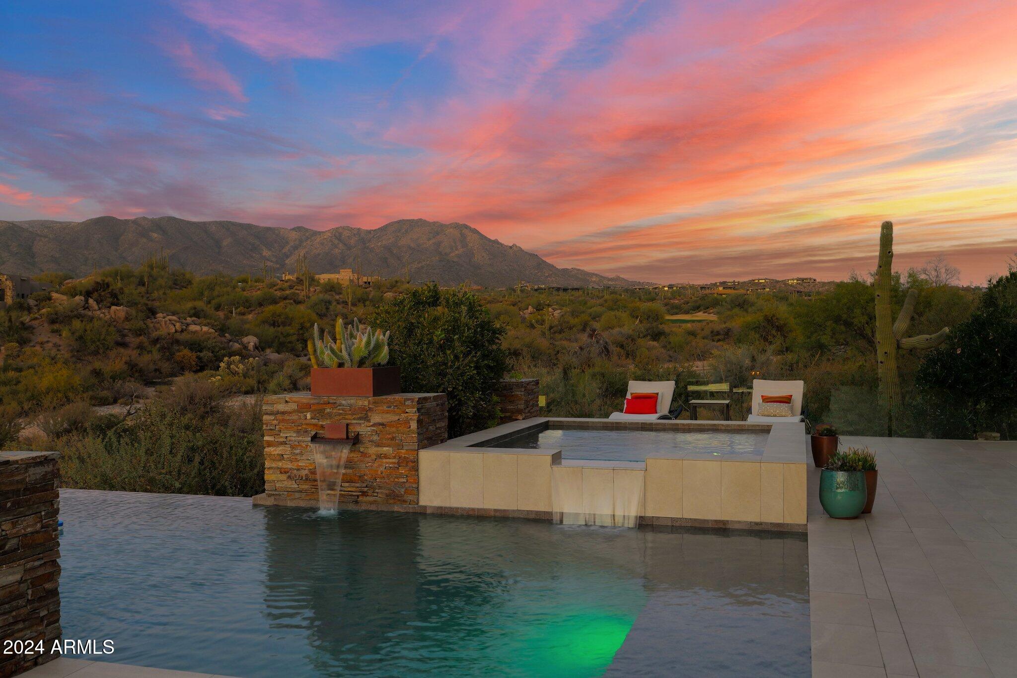 DESERT MOUNTAIN - Residential