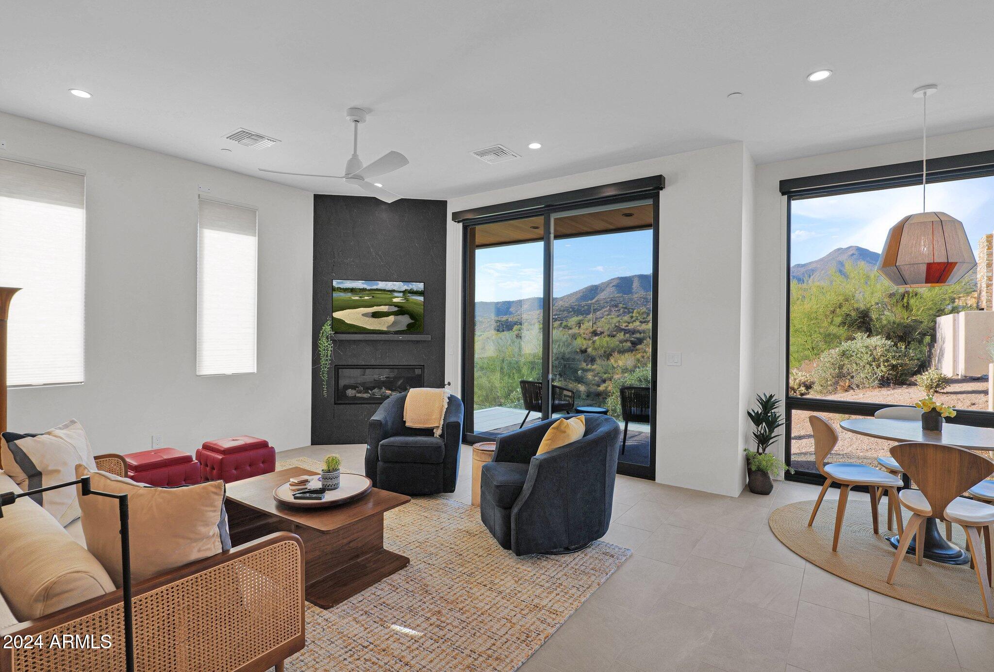 DESERT MOUNTAIN - Residential
