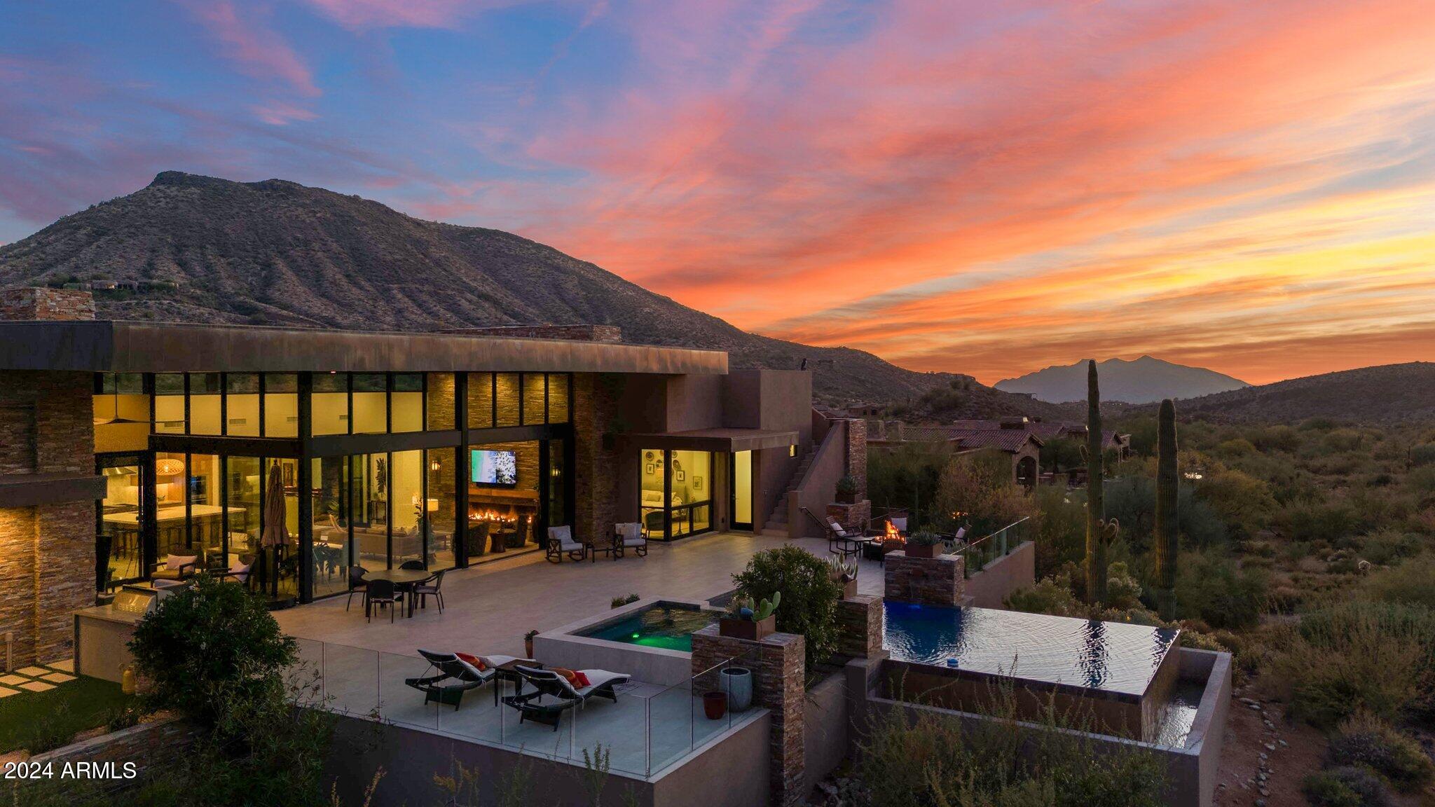 DESERT MOUNTAIN - Residential