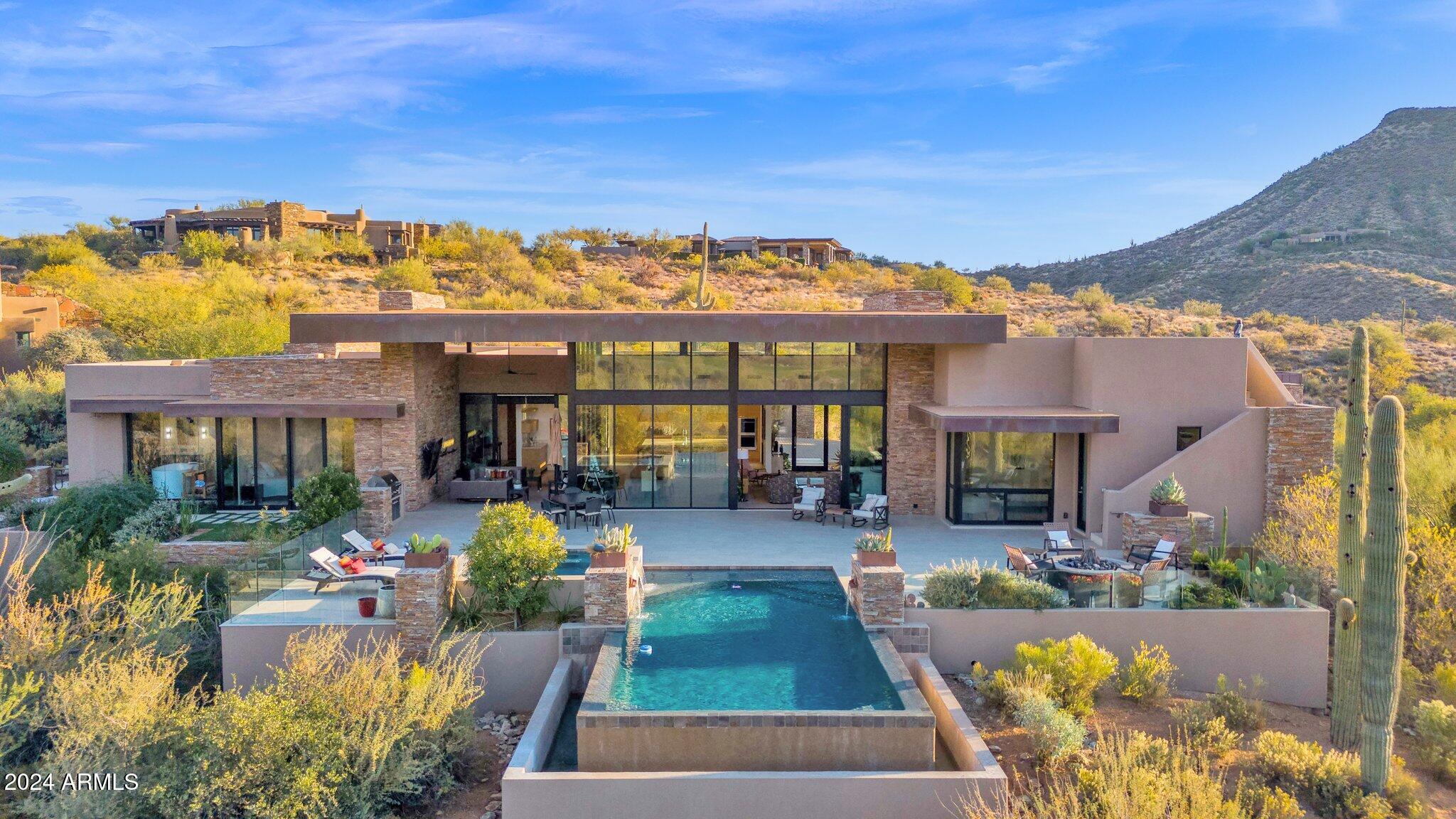 DESERT MOUNTAIN - Residential