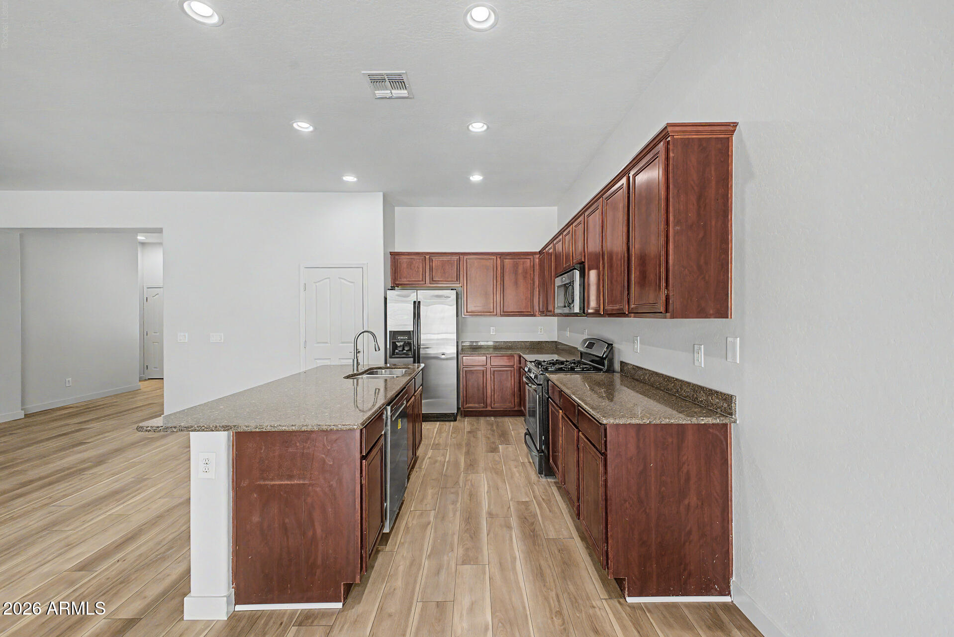 VILLAGO PARCEL 13 - Residential