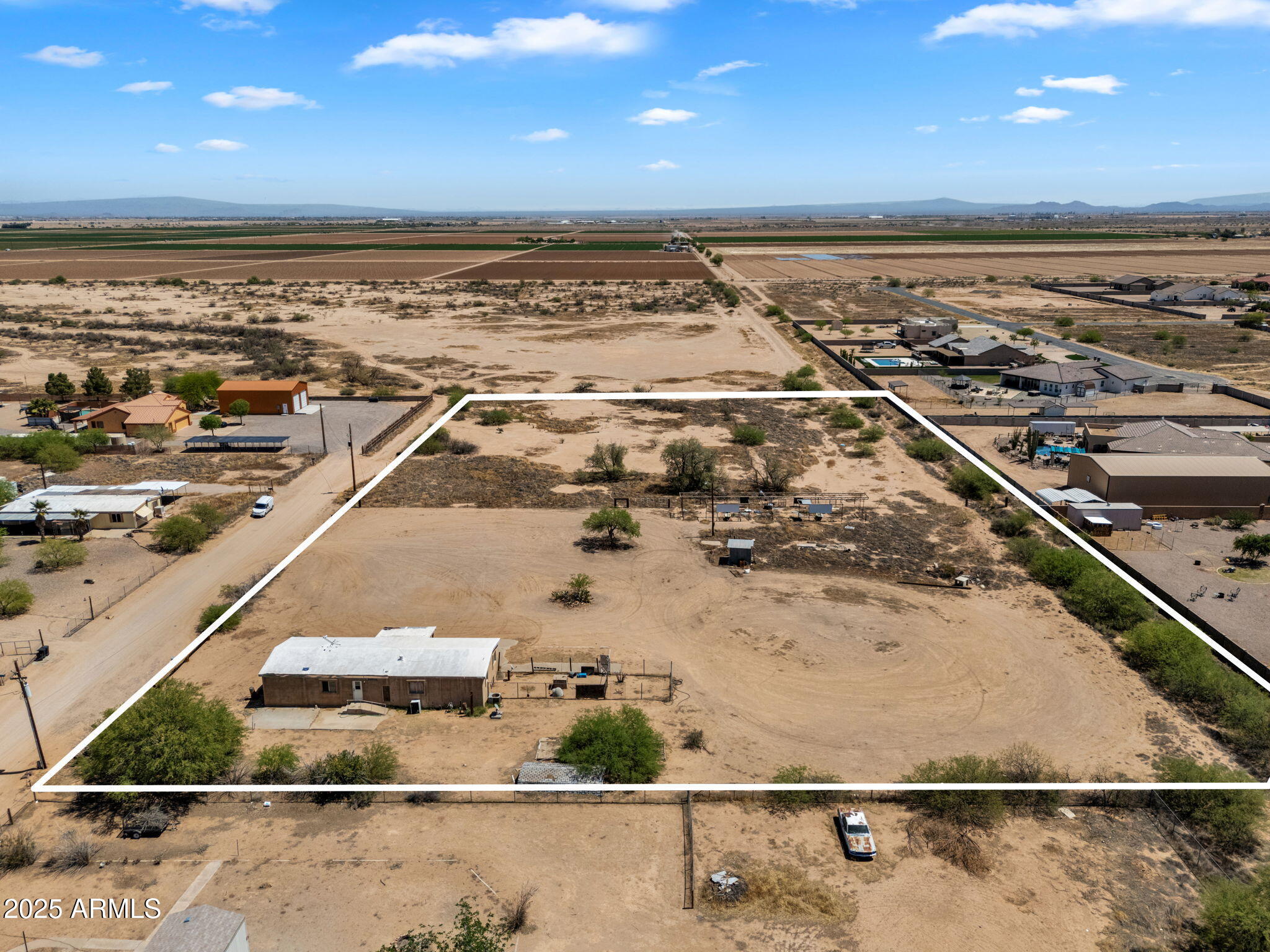 Endless Possibilities on 3.75 Acres in Coolidge!
Uncover the potential of this expansive 3.75-acre parcel in Coolidge, Arizona—offering a rare combination of space, utility access, and natural beauty. With water, electric, and gas utilities already in place, this property is ready for your vision, whether you're dreaming of a custom home, a mini ranch, or a development opportunity. The land boasts scenic desert and mountain views, creating the perfect backdrop for peaceful rural living. It is zoned for horses and can be subdivided, giving you the flexibility to expand or invest. A mobile home is currently on site and ready for removal, leaving you with a clean slate to create your ideal setup.
Whether you're looking to build your dream home, create a horse property, or subdivide!