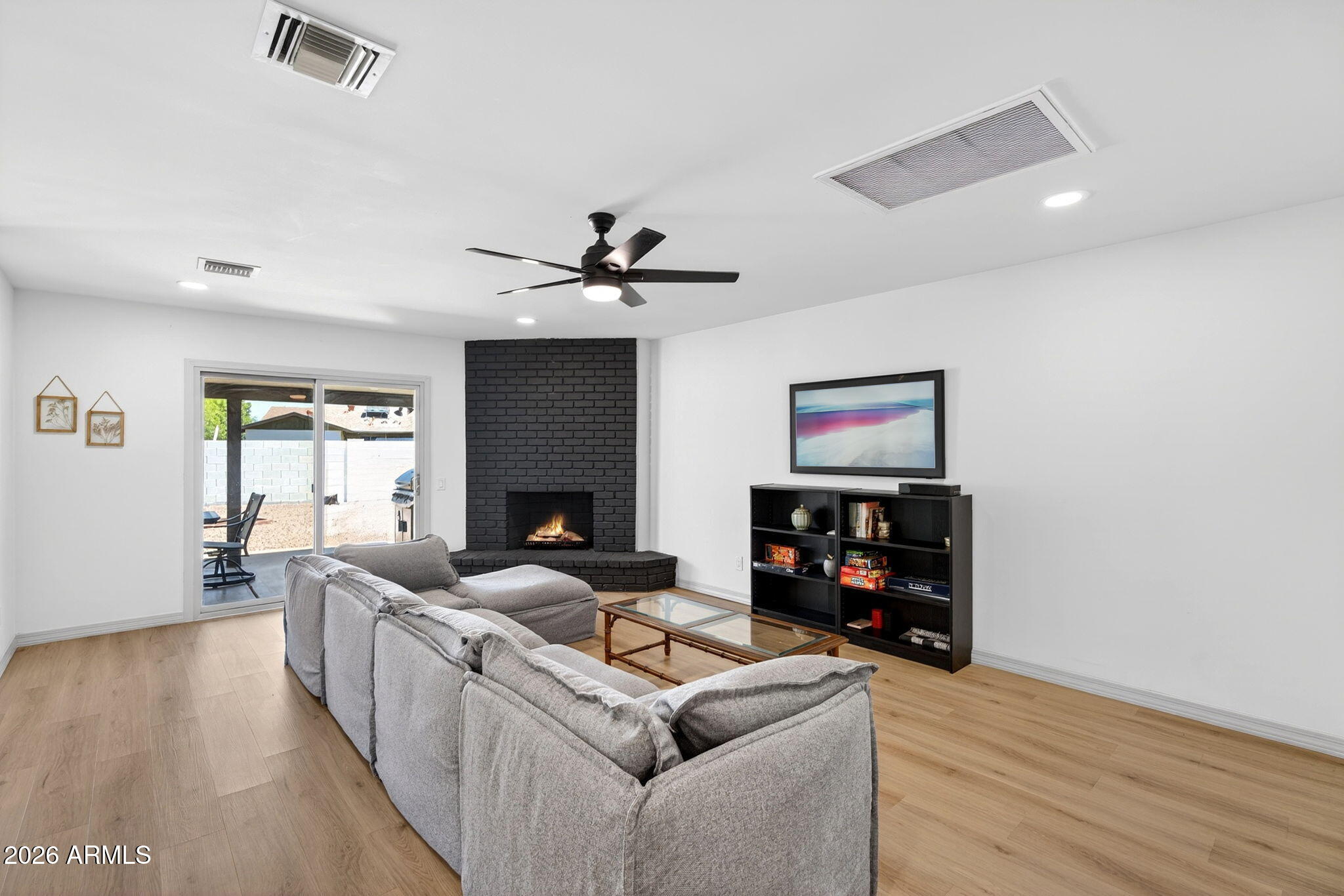 APACHE COUNTRY CLUB ESTATES UNIT 6 - Residential