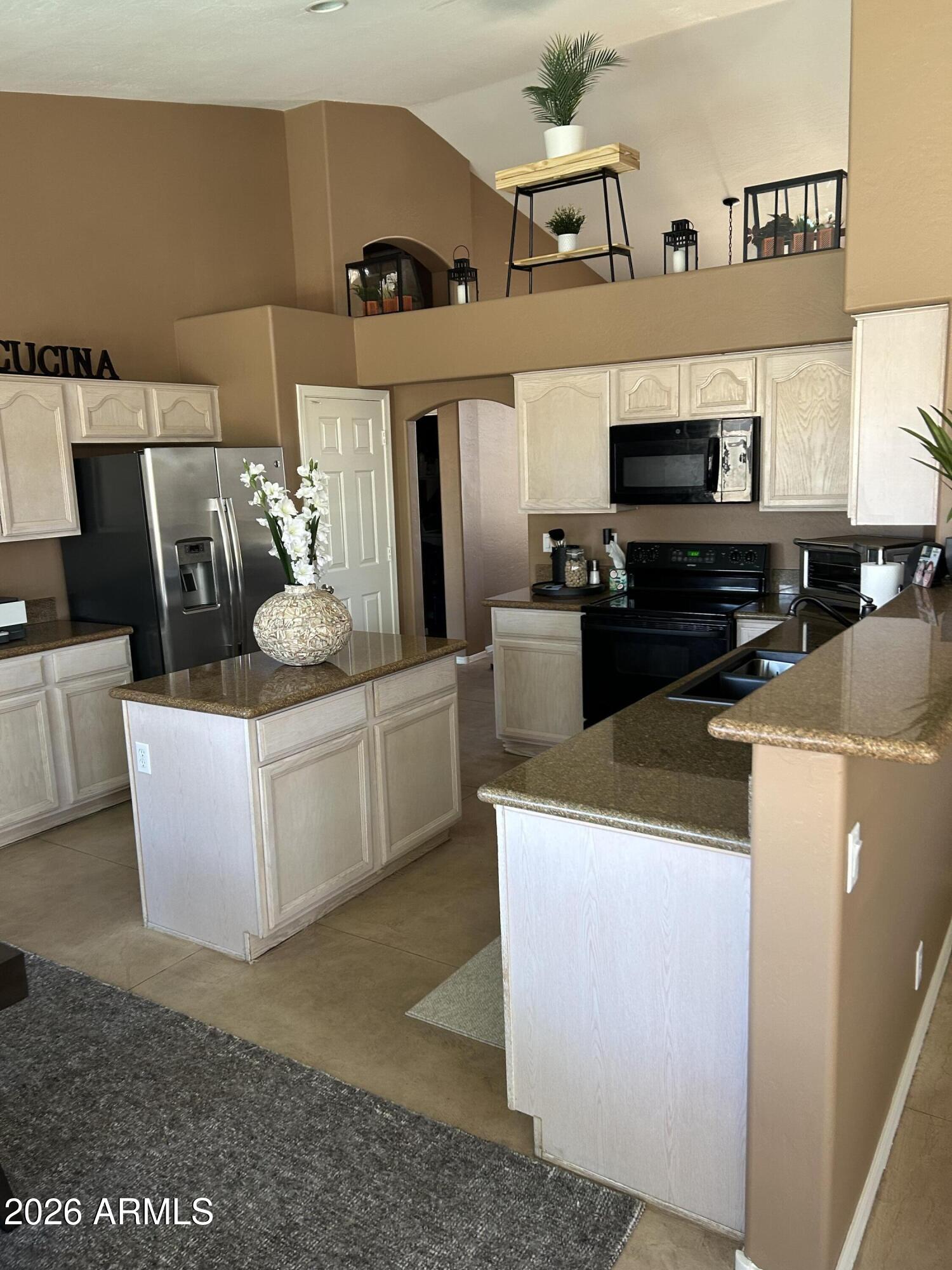 Warner Ranch 3 - Residential Lease