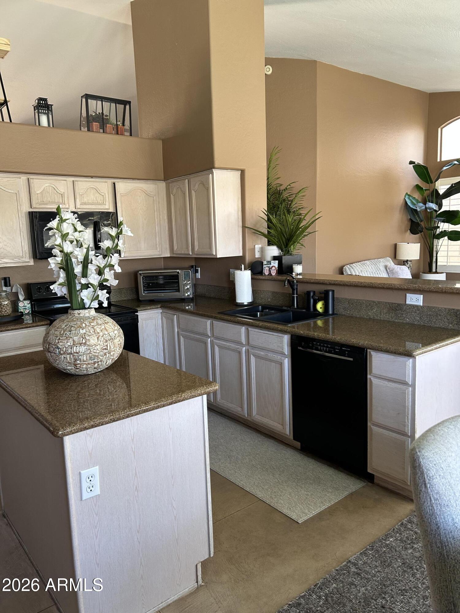 Warner Ranch 3 - Residential Lease