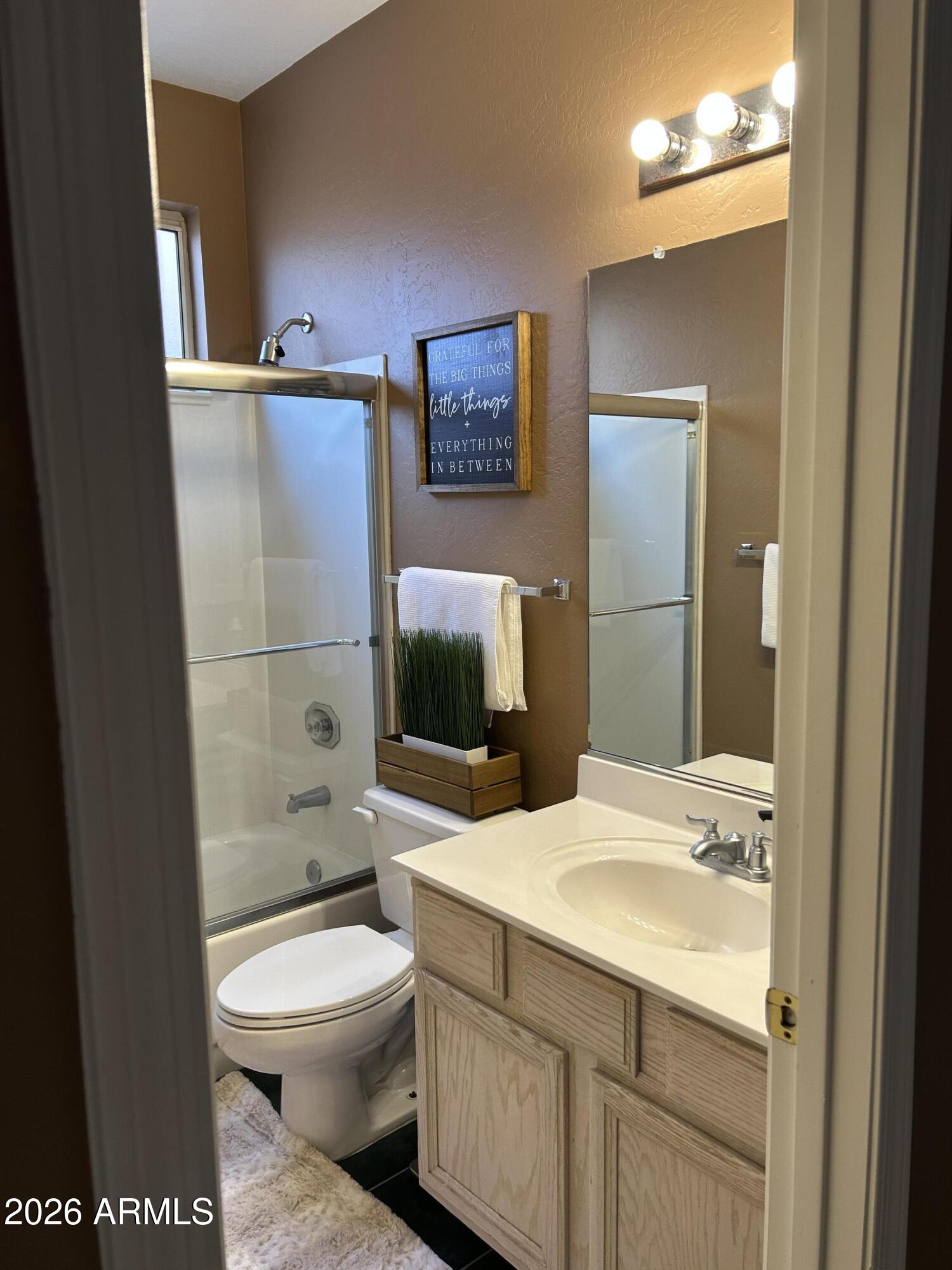 Warner Ranch 3 - Residential Lease