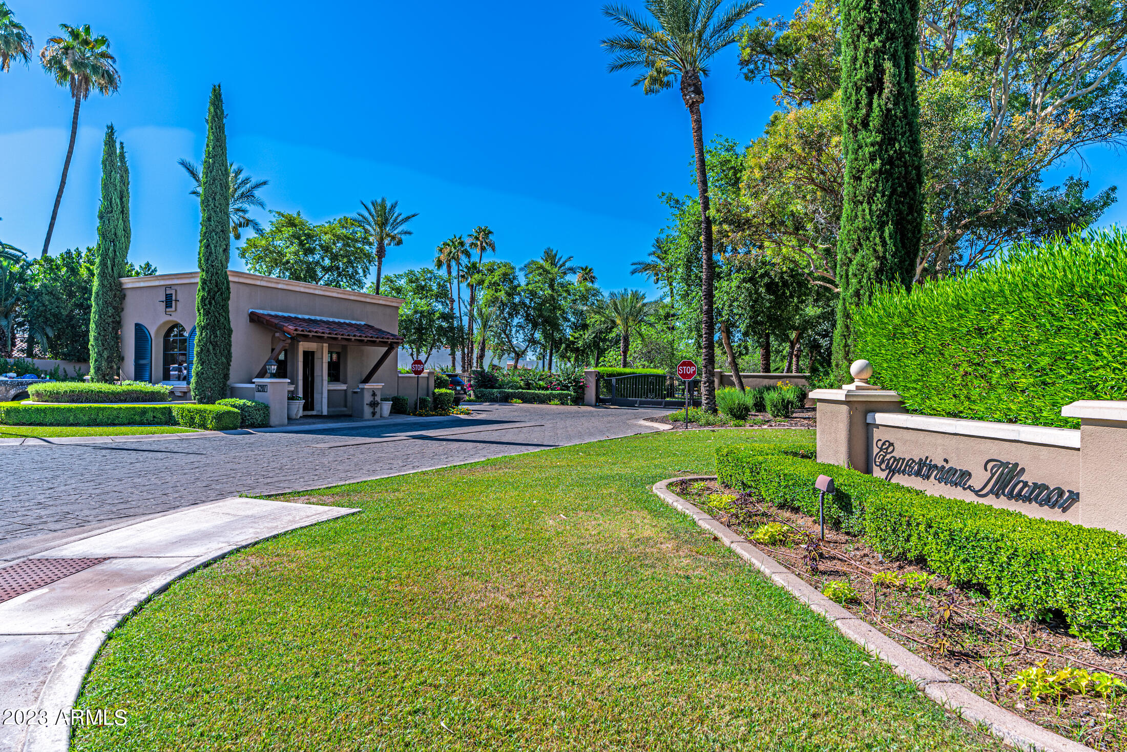 Equestrian Manor - Residential