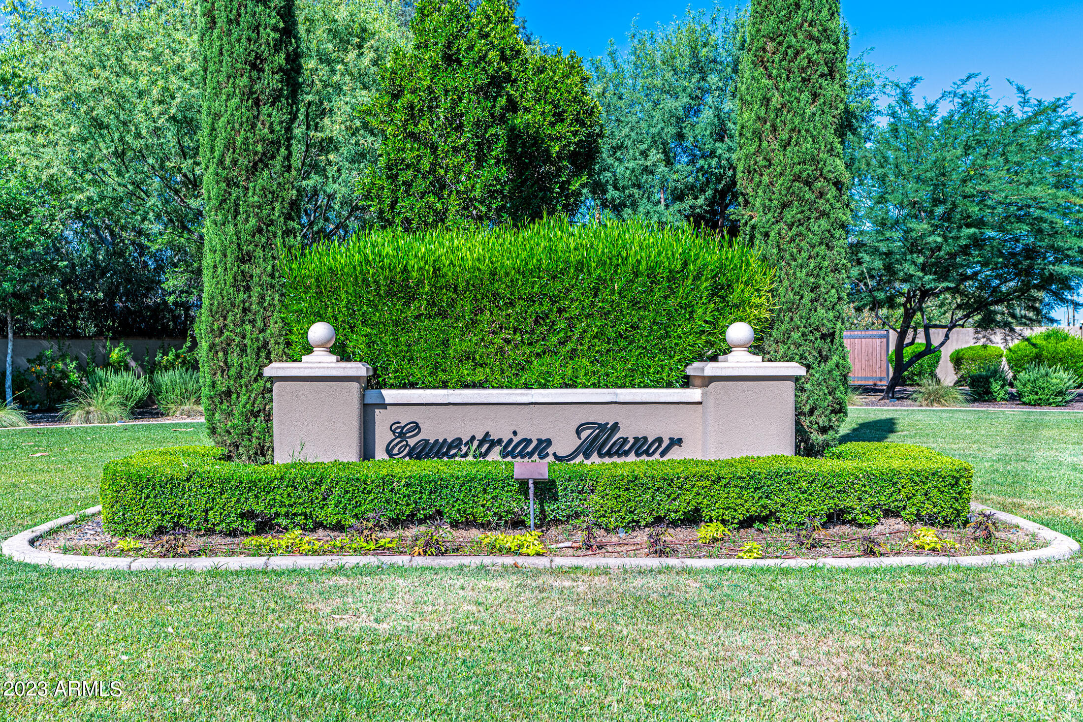 Equestrian Manor - Residential