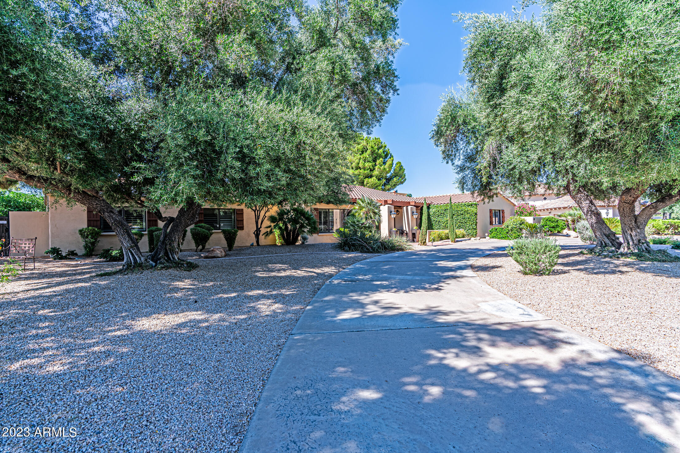 Equestrian Manor - Residential
