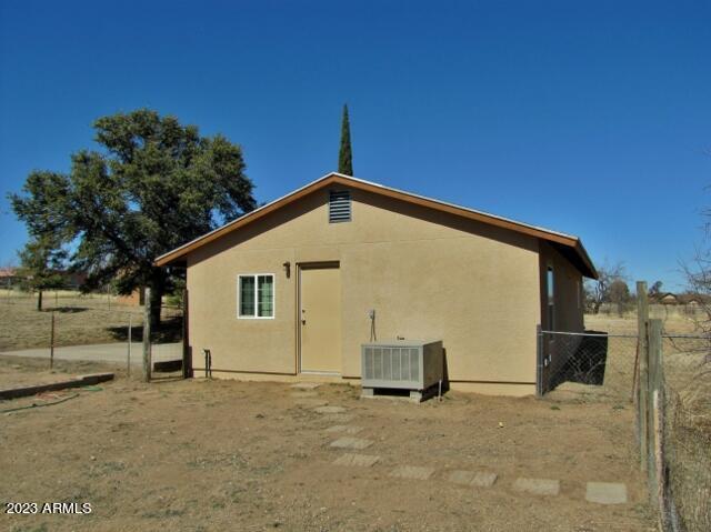 VALLEY VISTA ESTATES - Residential Lease