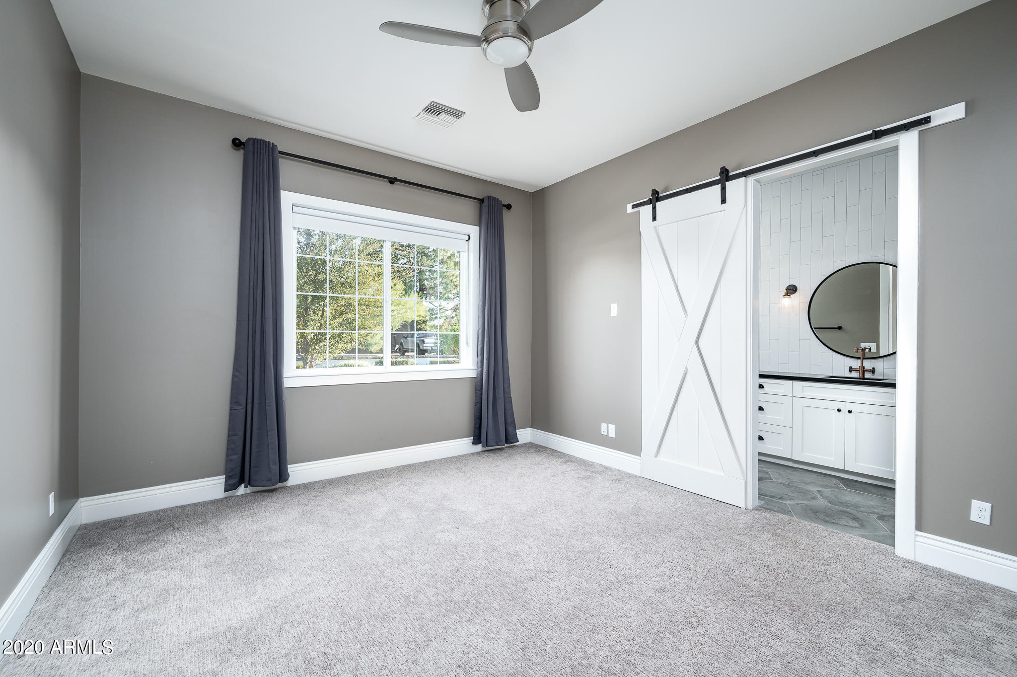 FAIRLANE - Residential