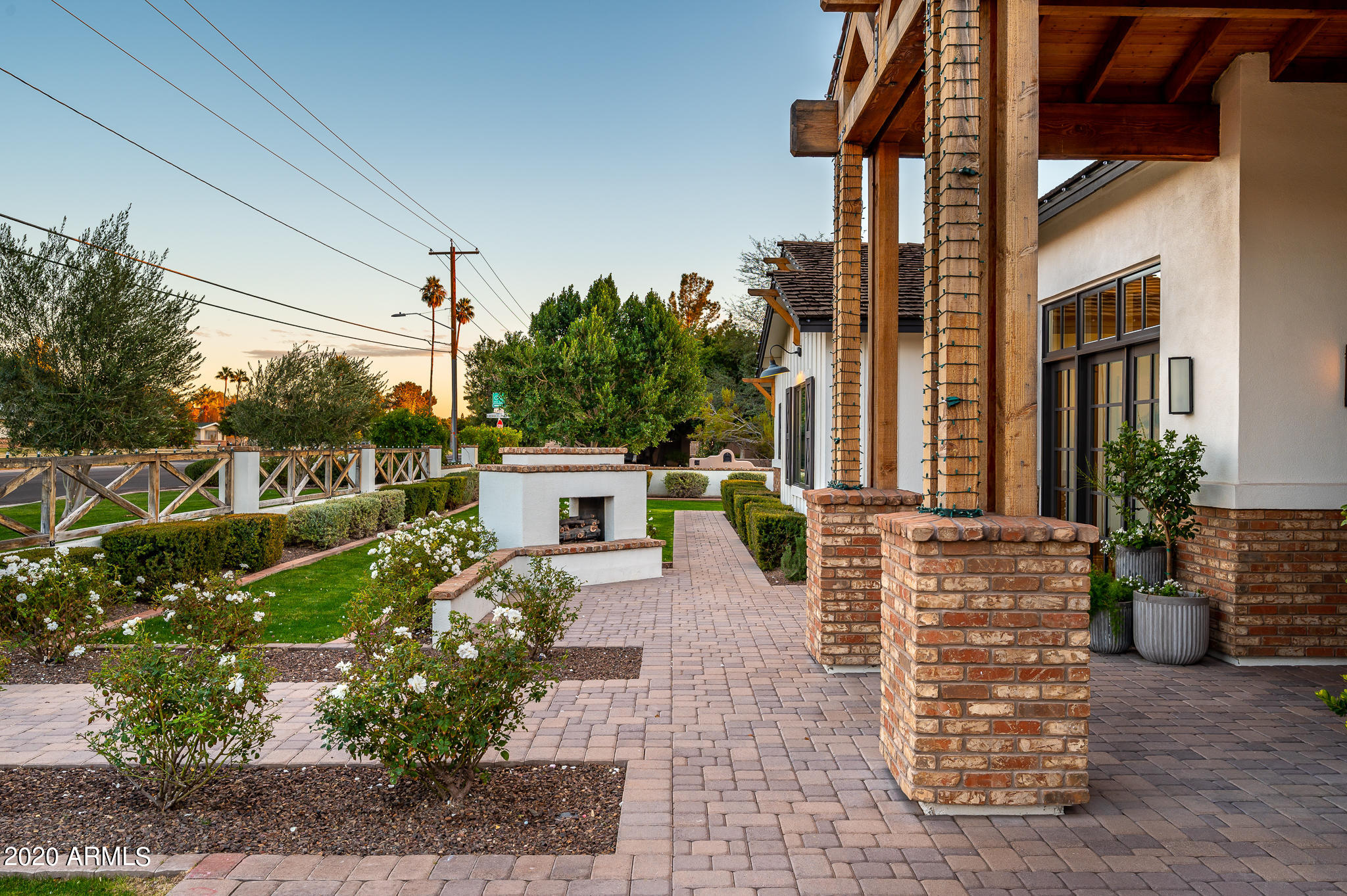FAIRLANE - Residential