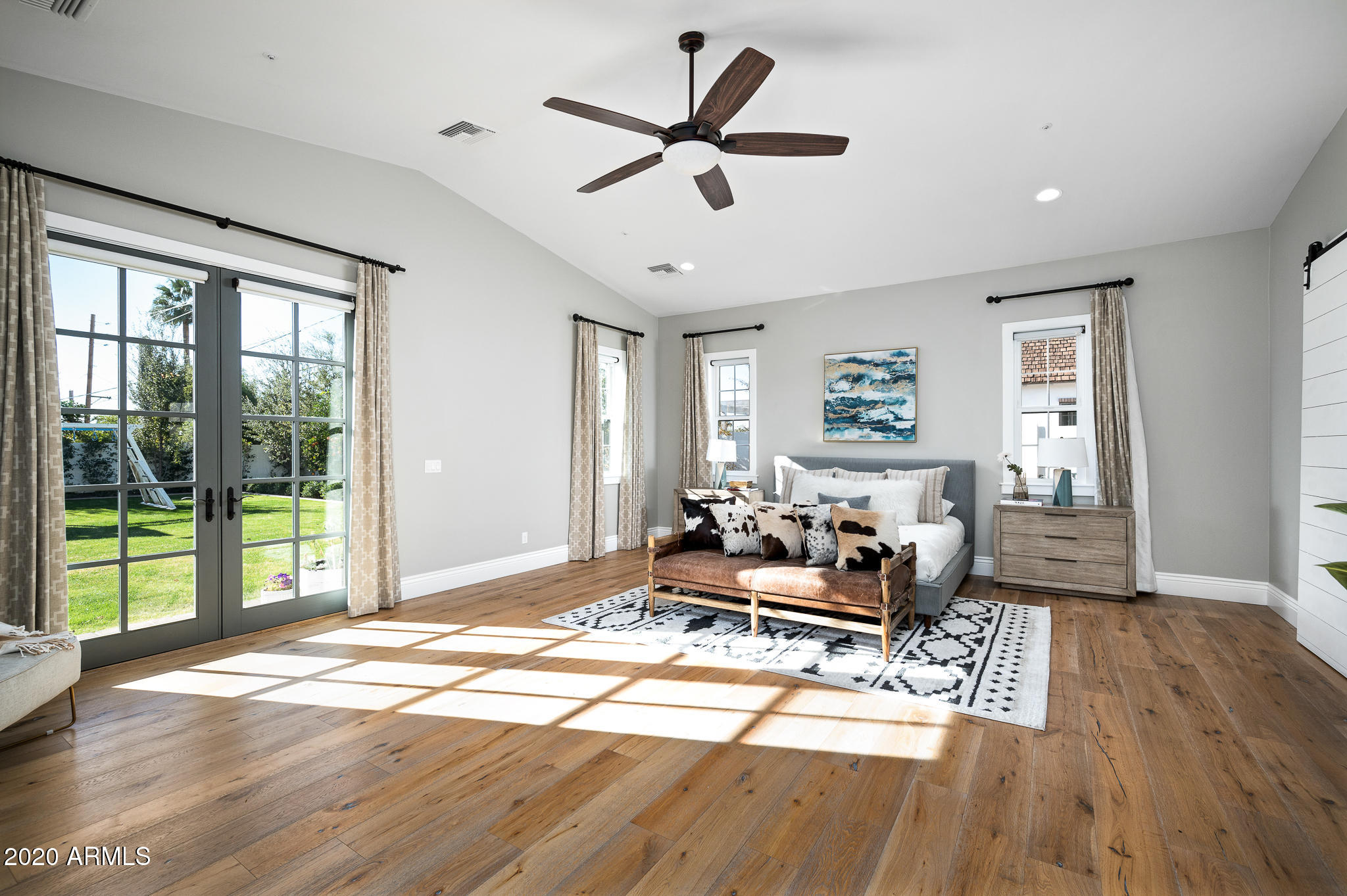 FAIRLANE - Residential