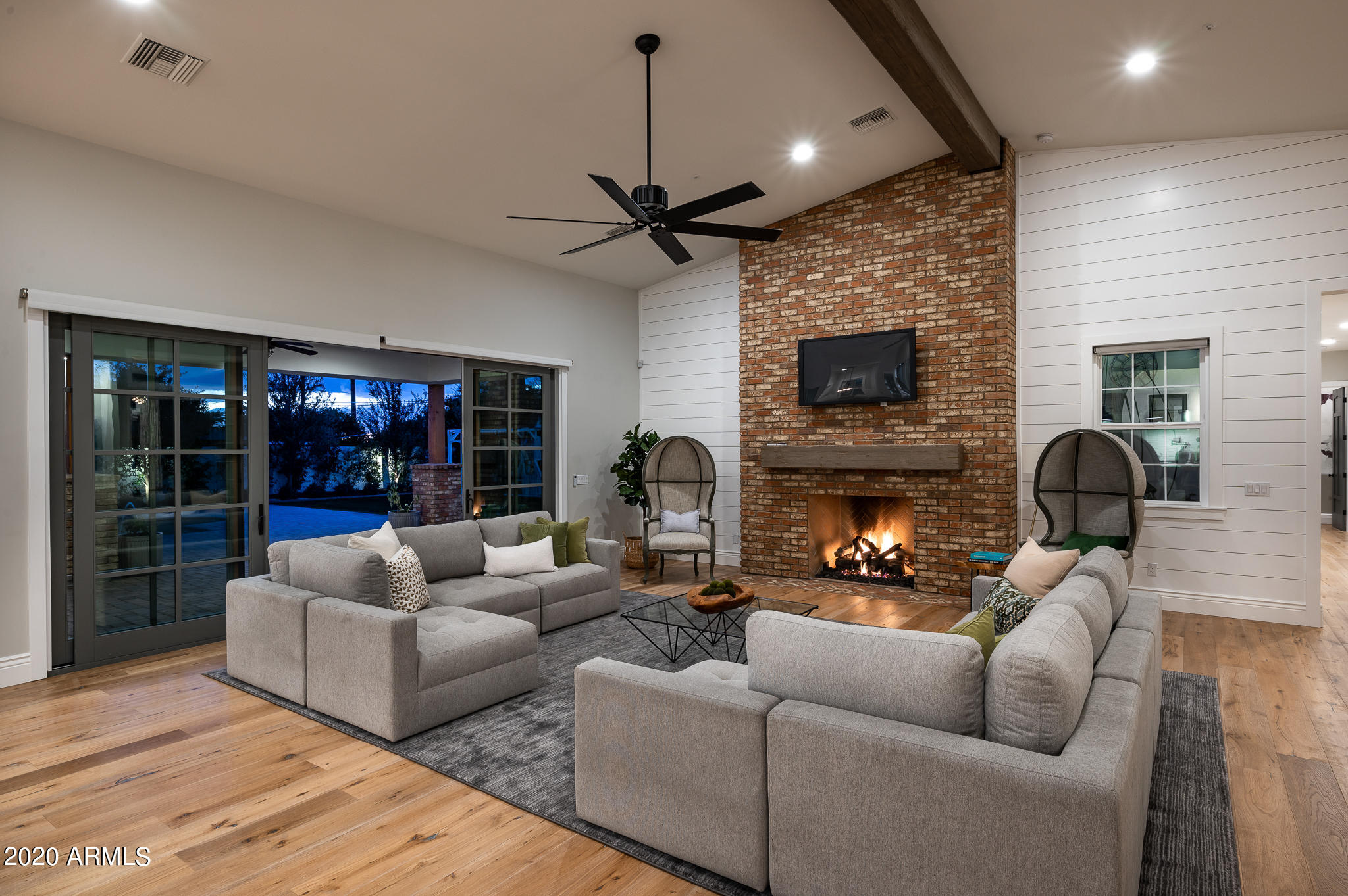 FAIRLANE - Residential