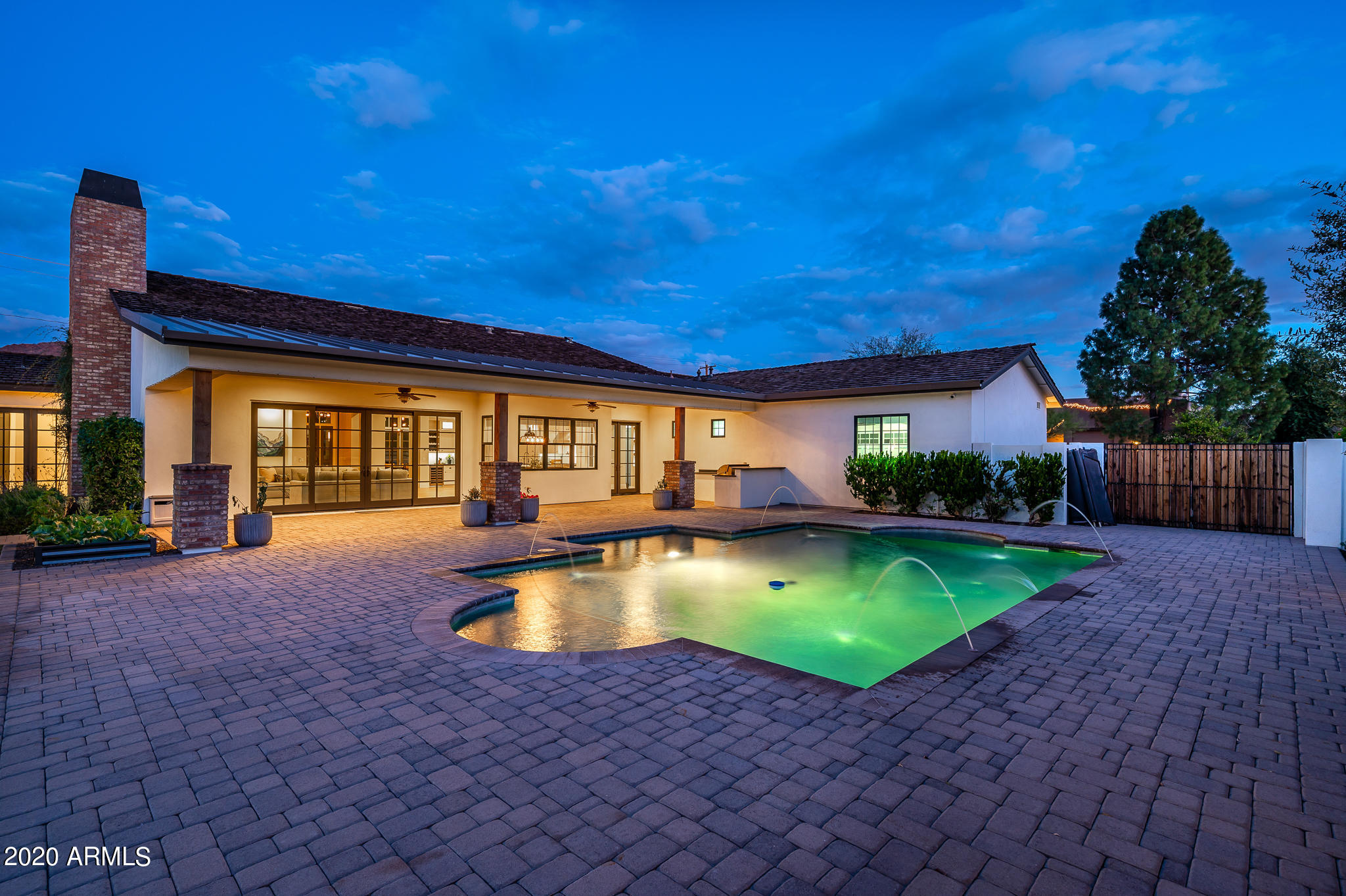 FAIRLANE - Residential