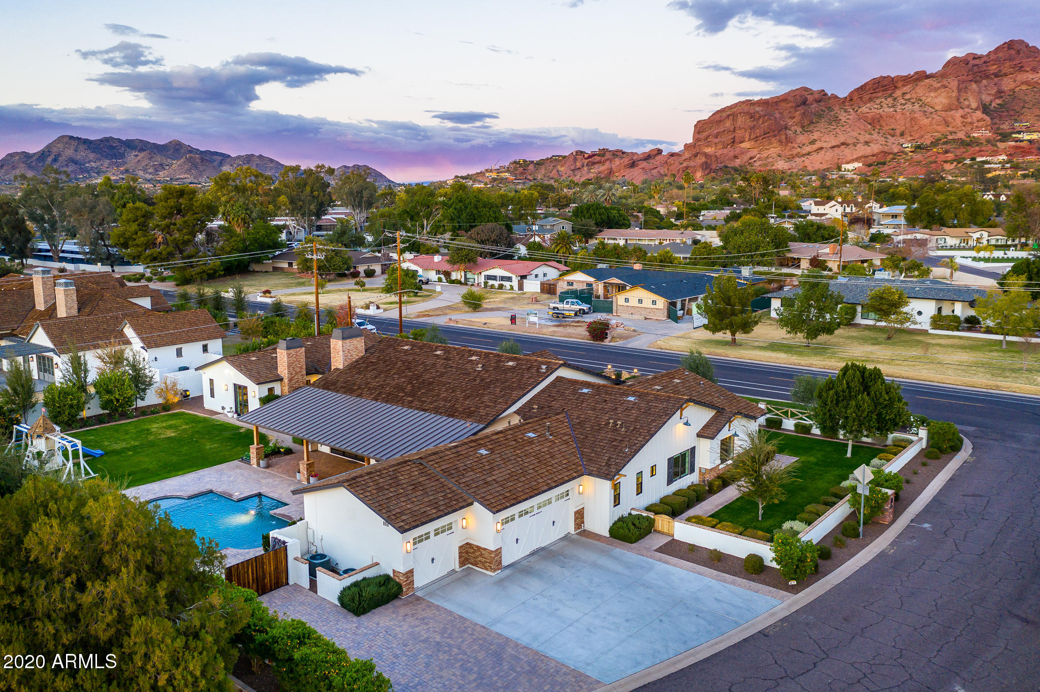 FAIRLANE - Residential