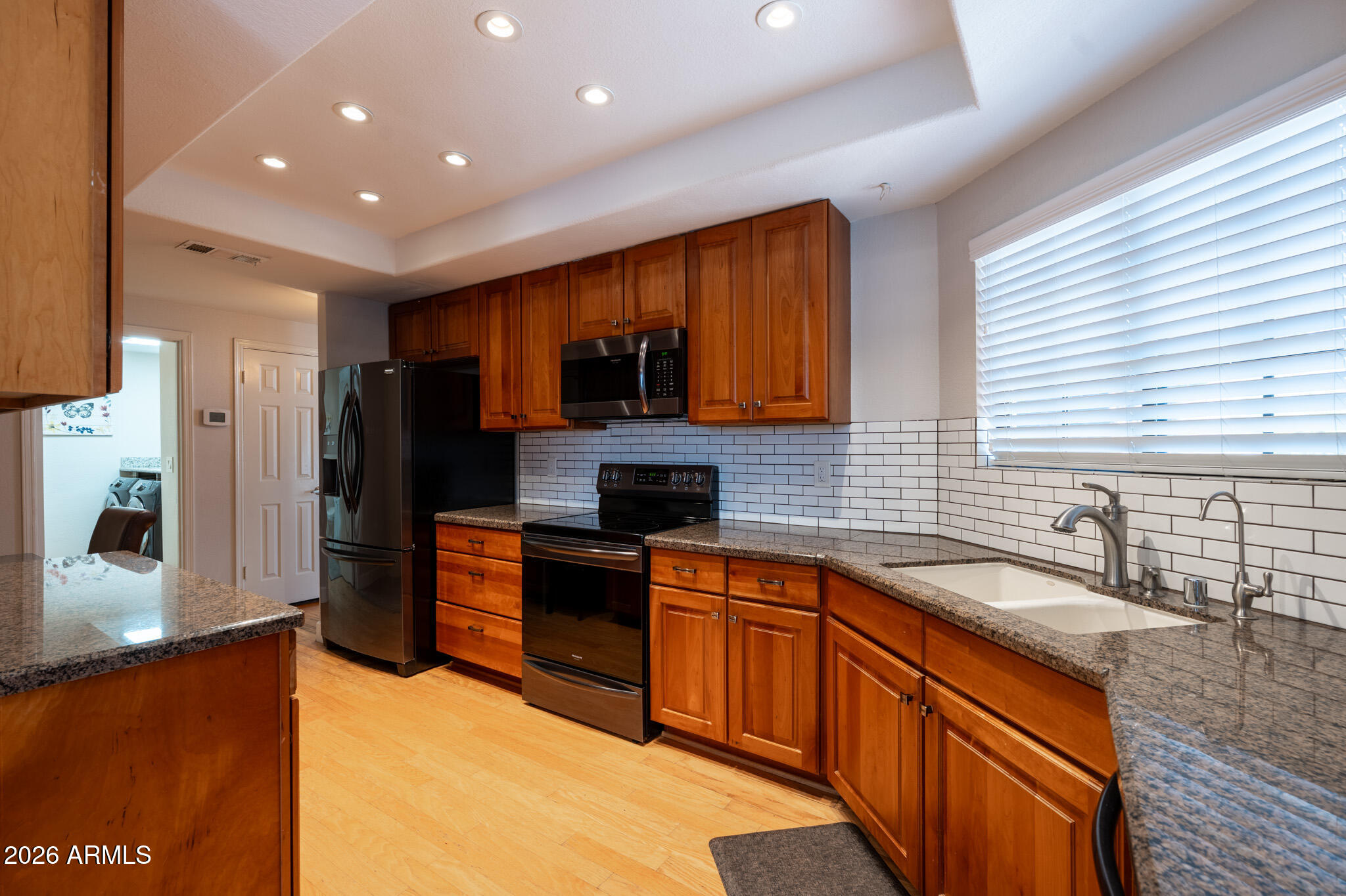 ALTA MIRADA TOWNHOMES - Residential