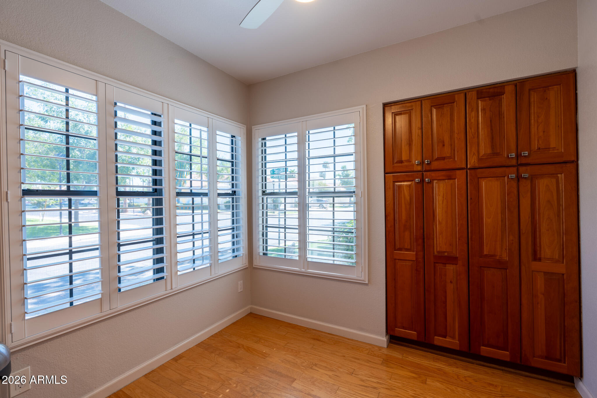 ALTA MIRADA TOWNHOMES - Residential