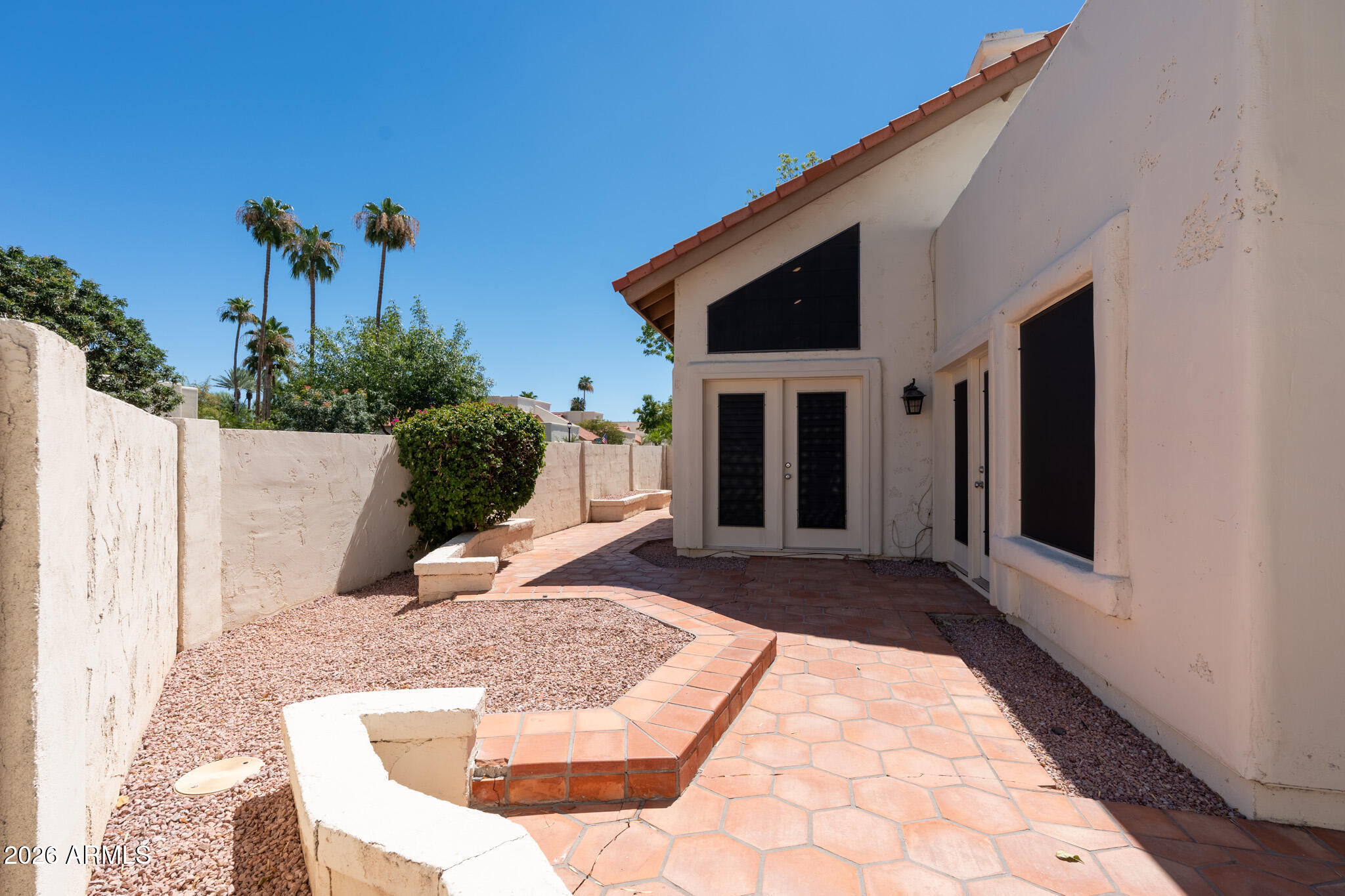 ALTA MIRADA TOWNHOMES - Residential