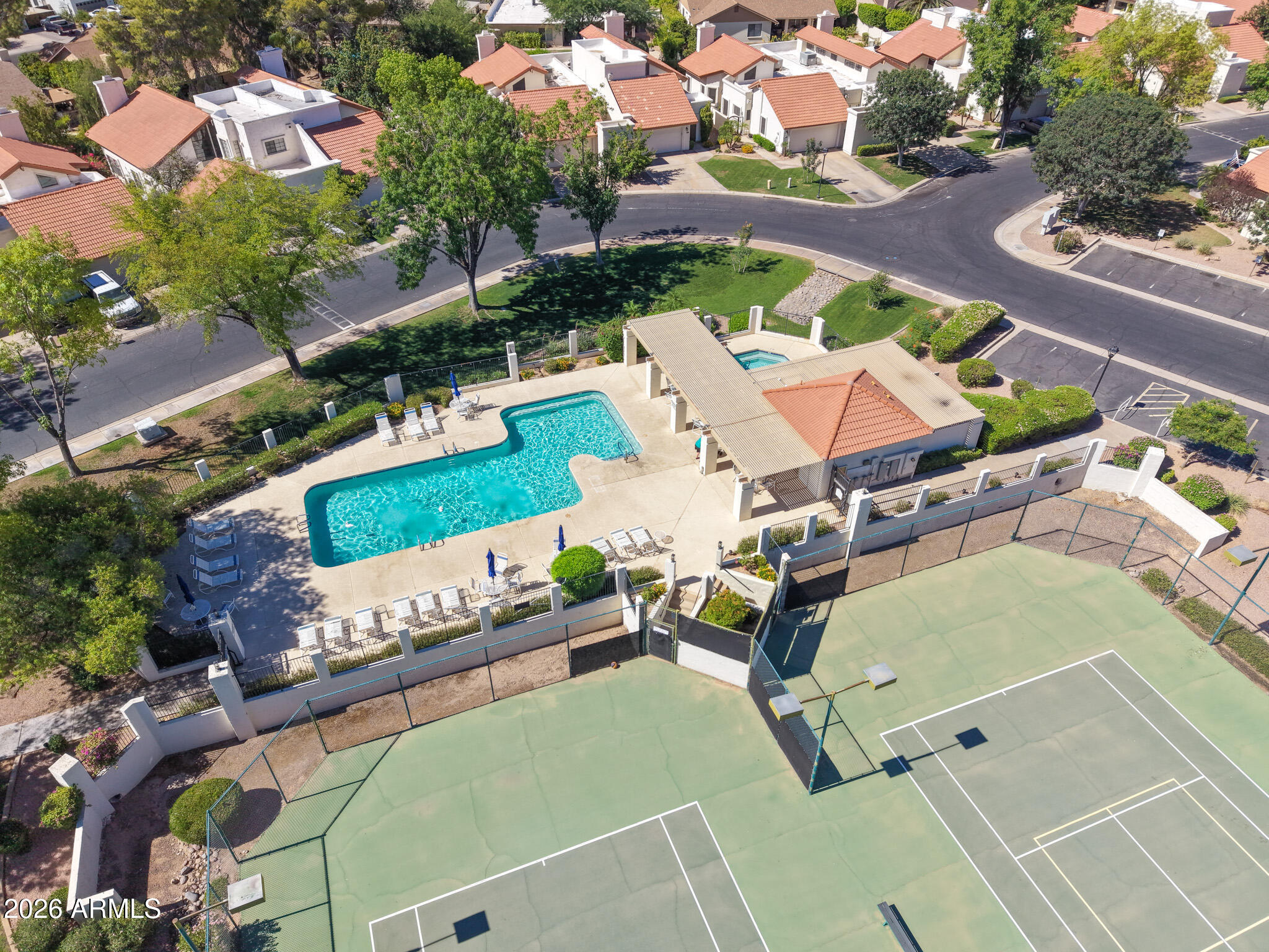 ALTA MIRADA TOWNHOMES - Residential