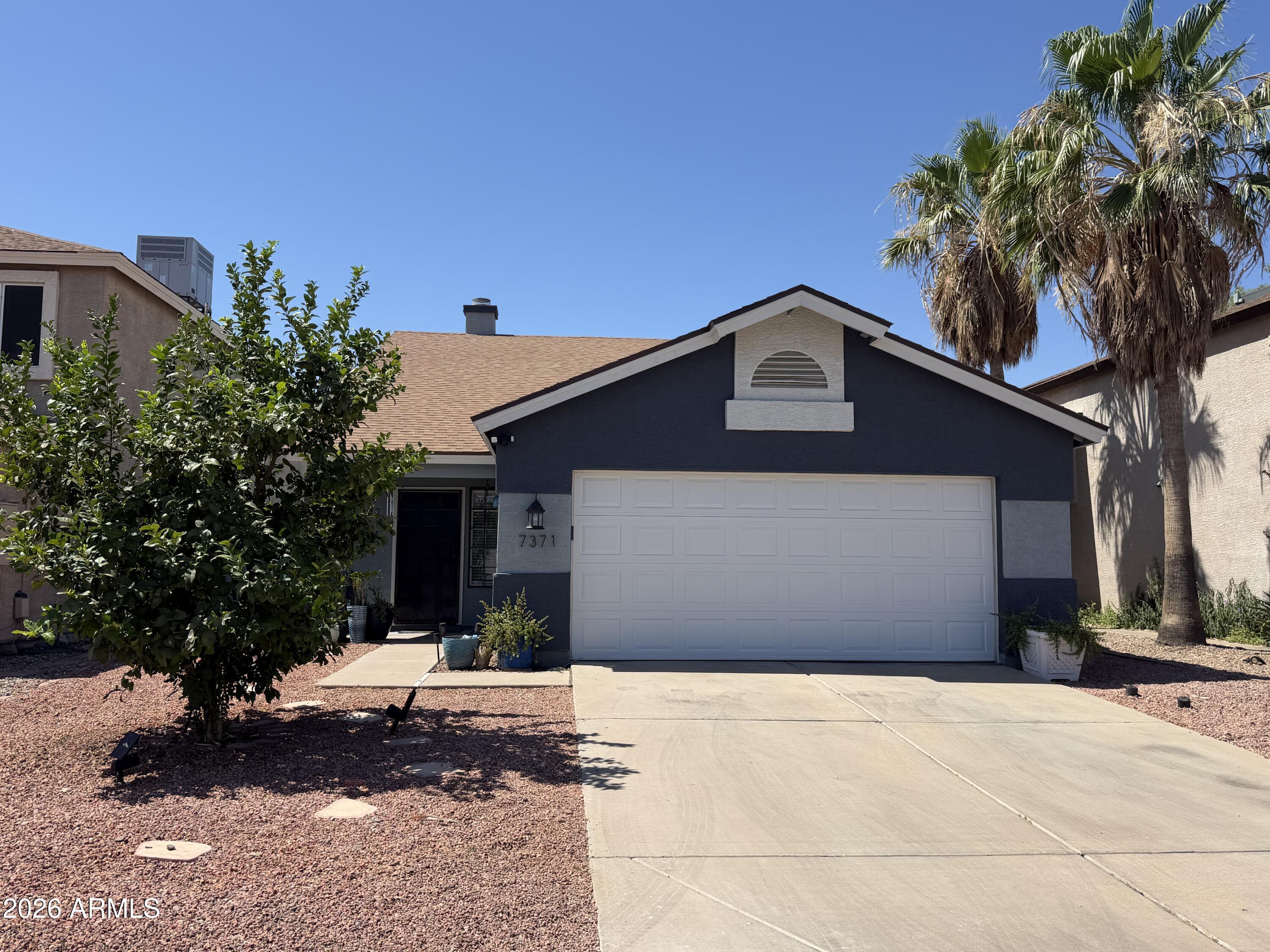 Welcome home to this well maintained 3-bedroom 2-bathroom property offering comfort, style, and convenience--with no HOA!
Step inside to discover a spacious split floor plan featuring tile flooring throughout and no carpet, creating a clean, low-maintenance living space. The kitchen has gorgeous white quartz countertops, stainless steel appliances, and ample space to add a kitchen island for even more functionality. Enjoy both a formal dining room for special gatherings and a spacious living room with a cozy fireplace, perfect for relaxing or entertaining. Conveniently located near the US 60 and Loop 101, you'll enjoy easy access to shopping, dining, entertainment, and commuting throughout the Valley. Don't miss this opportunity to own a move-in-ready home in a prime location!