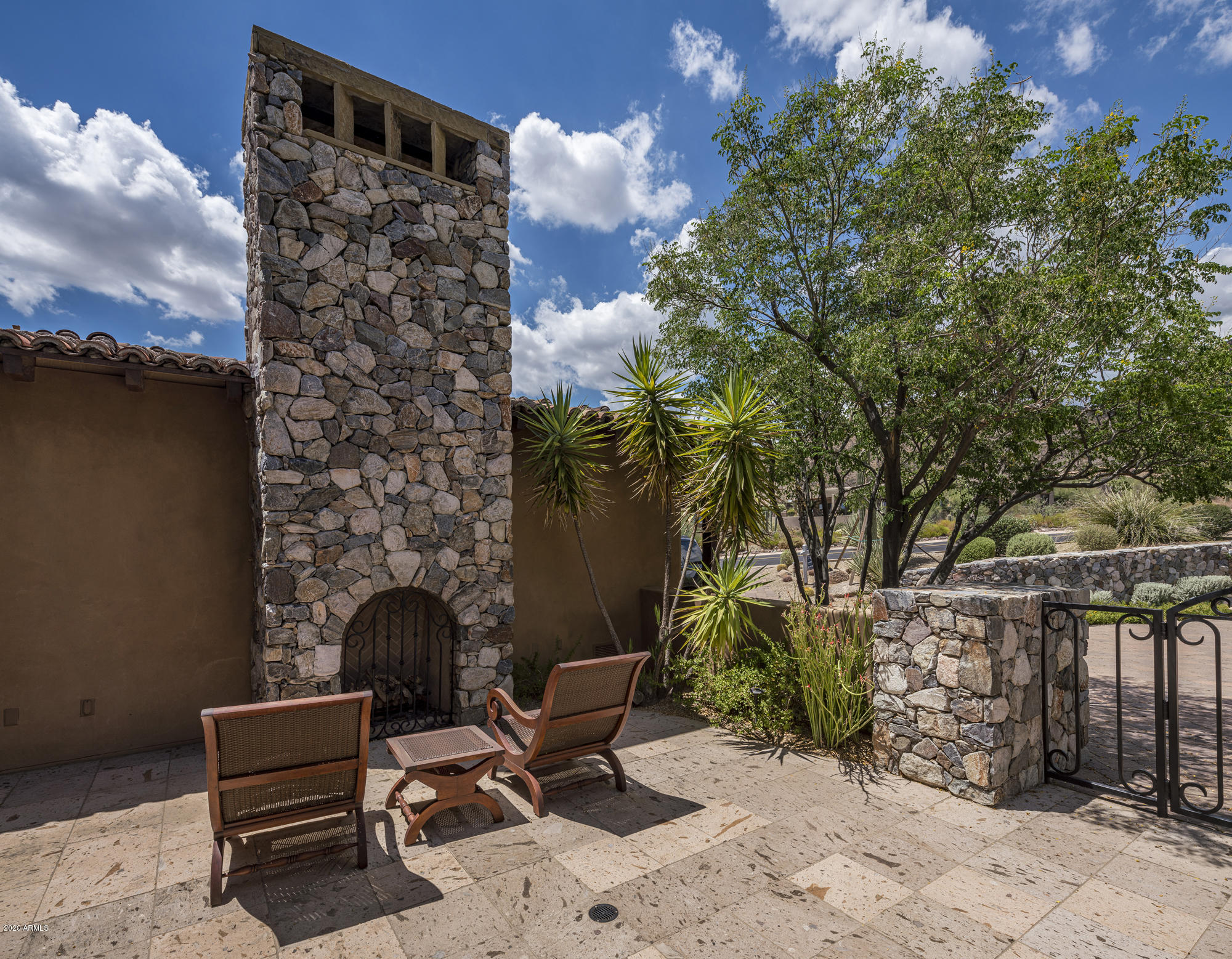 DESERT MOUNTAIN - Residential