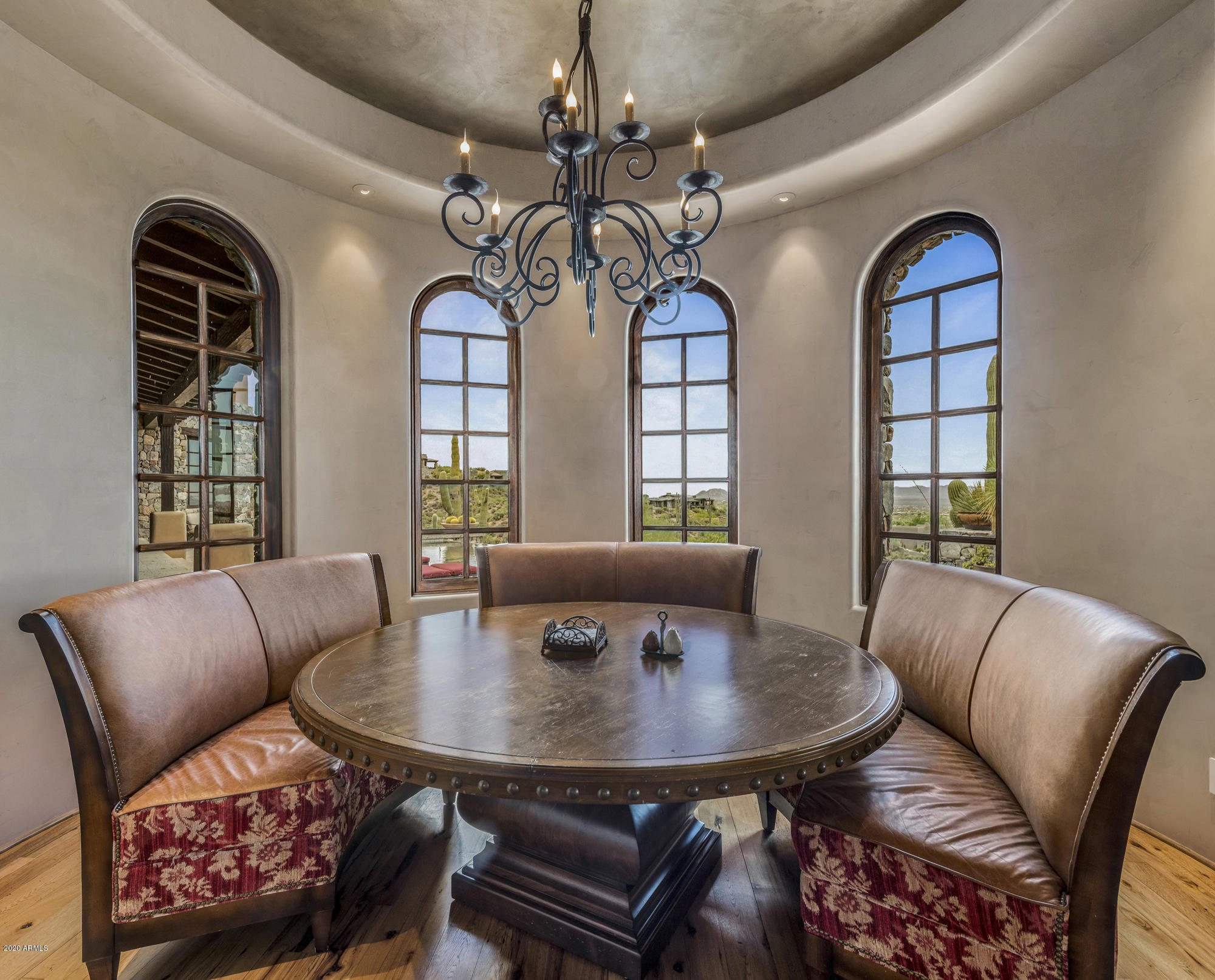 DESERT MOUNTAIN - Residential