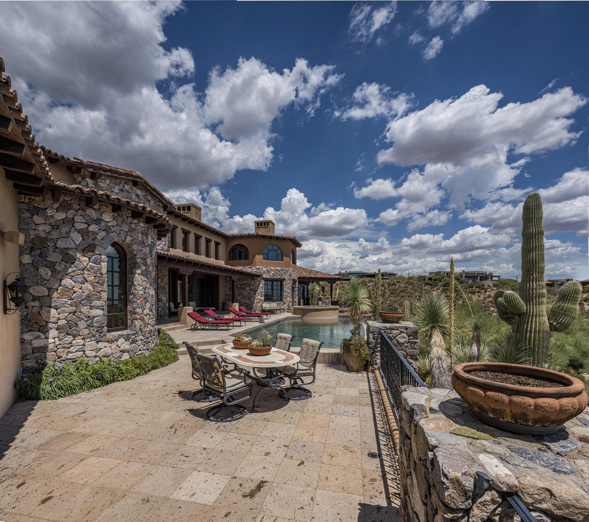 DESERT MOUNTAIN - Residential