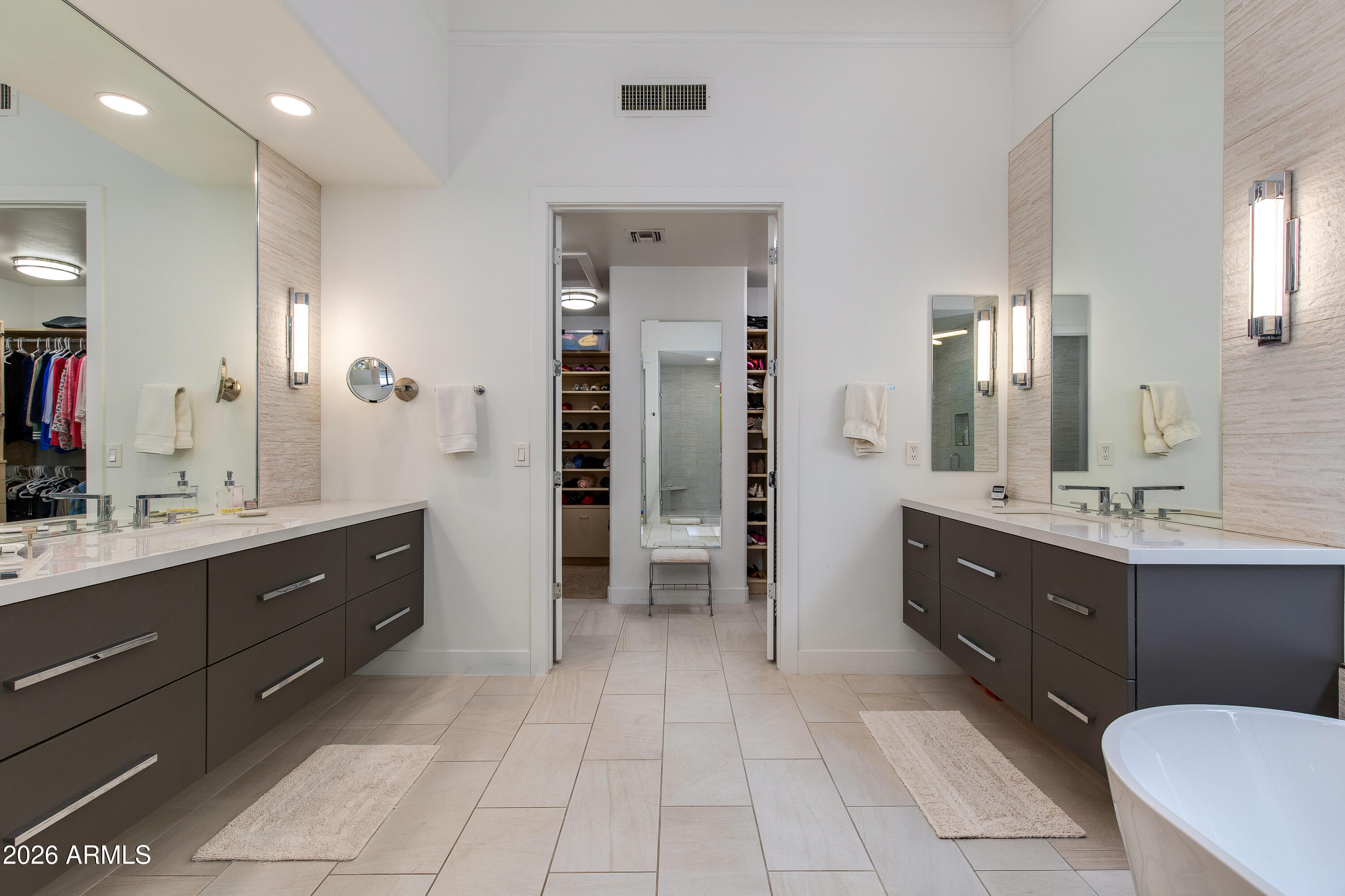 BILTMORE HILLSIDE VILLAS 2 - Residential