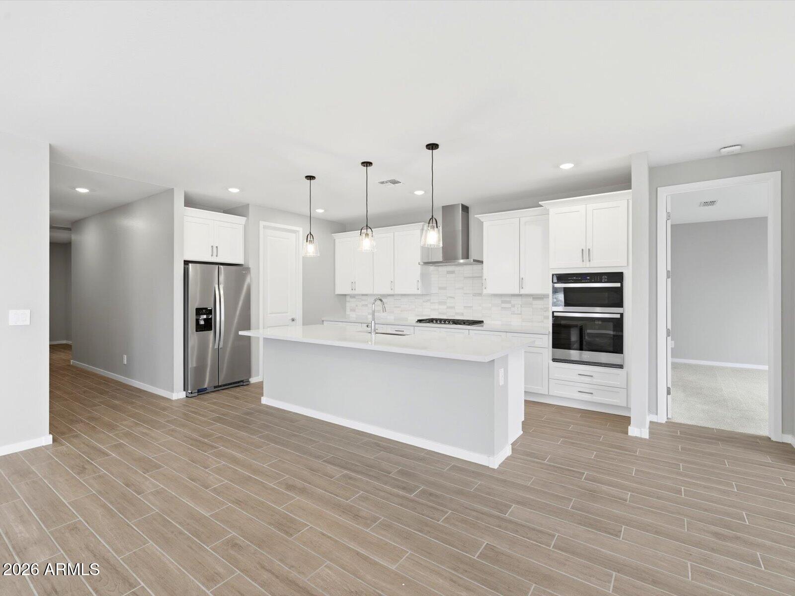 BLOSSOM ROCK PHASE 3 - Residential