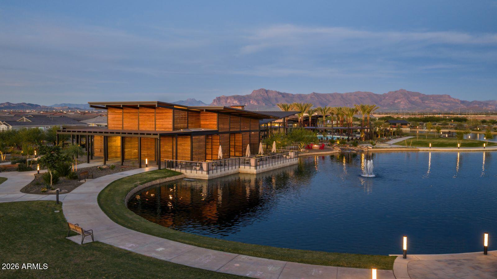 BLOSSOM ROCK PHASE 3 - Residential