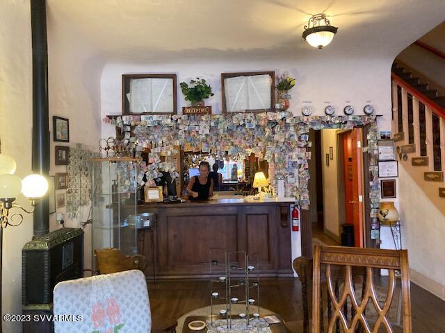 Under 5 Acres - Commercial Sale