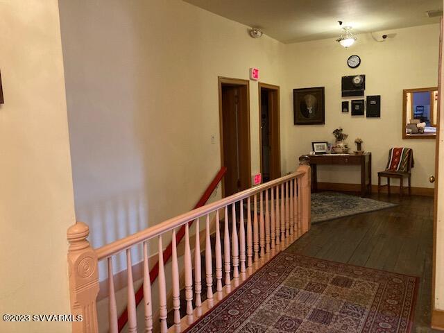 Under 5 Acres - Commercial Sale